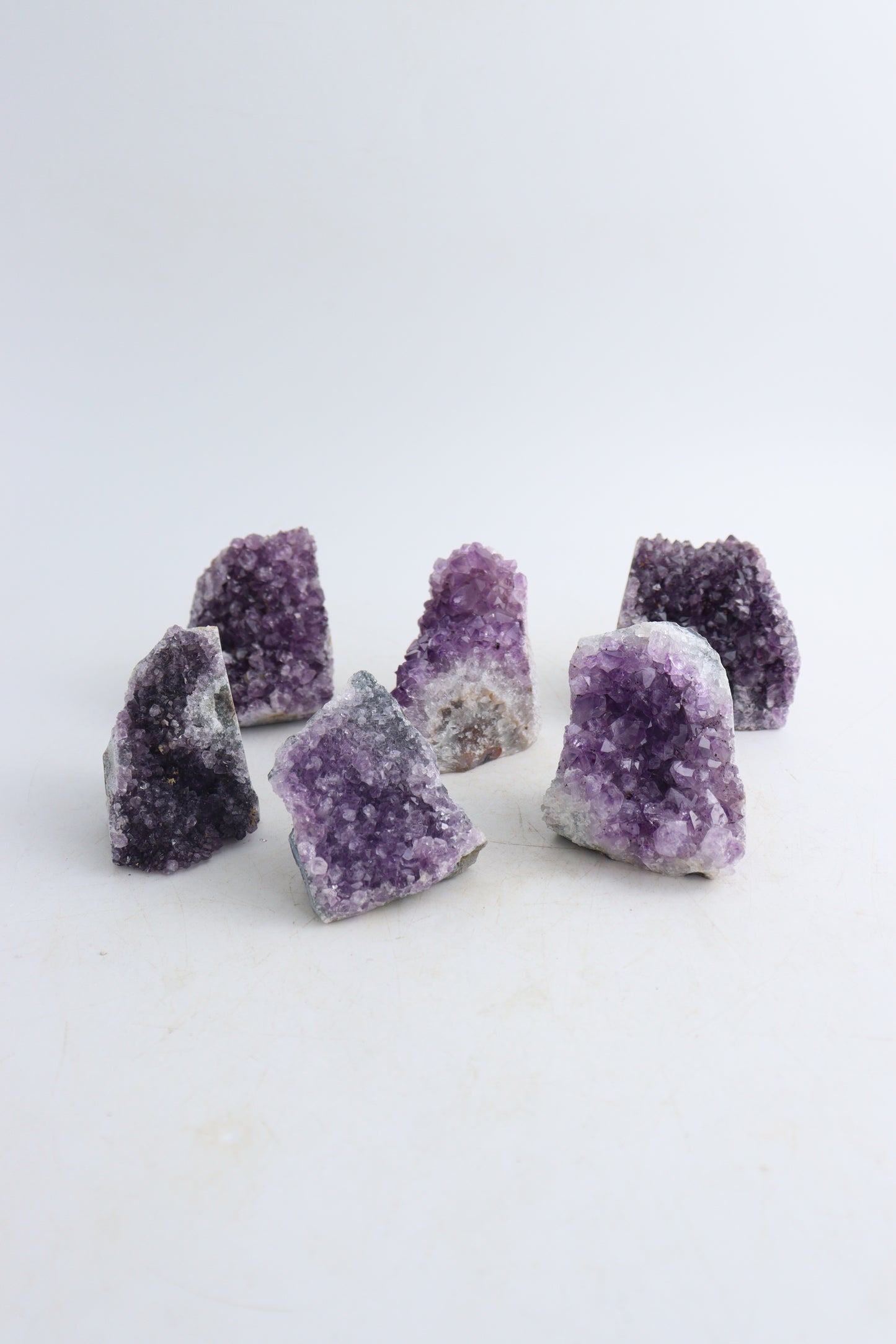 Amethyst Cut Base - Expert Supplier of Wholesale Crystals & Bulk Gemstones