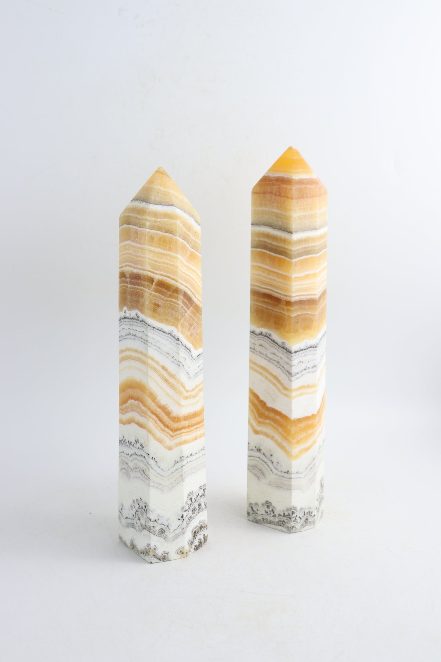 Calcite Towers - Expert Supplier of Wholesale Crystals & Bulk Gemstones