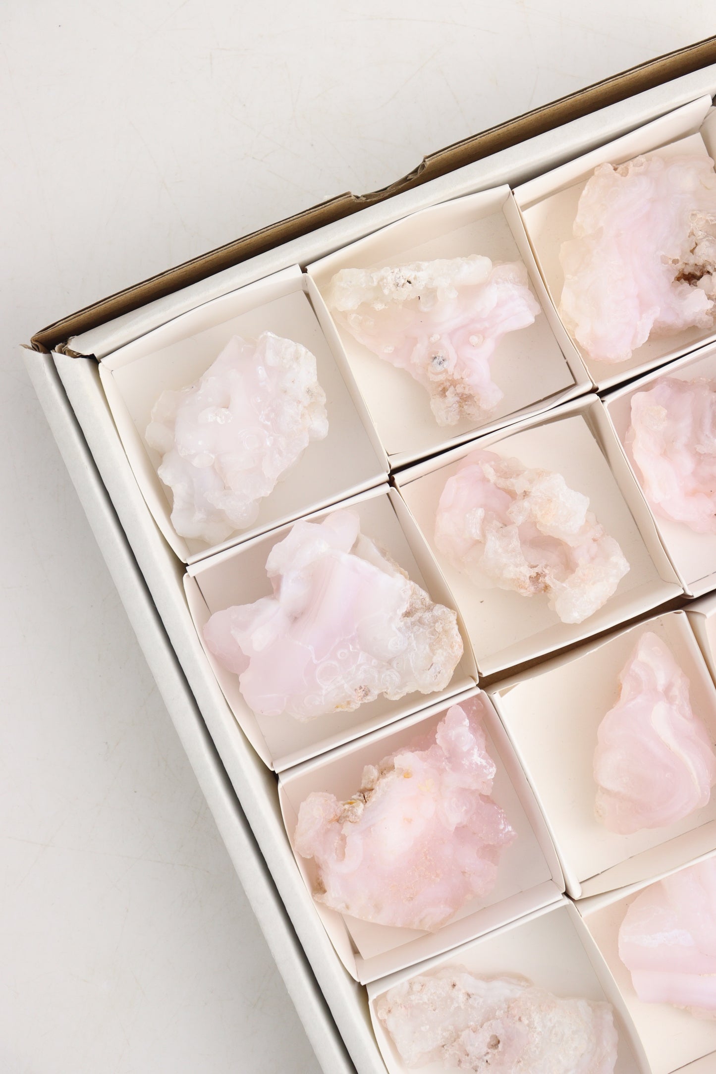 Chalcedony Cluster Flat - Expert Supplier of Wholesale Crystals & Bulk Gemstones