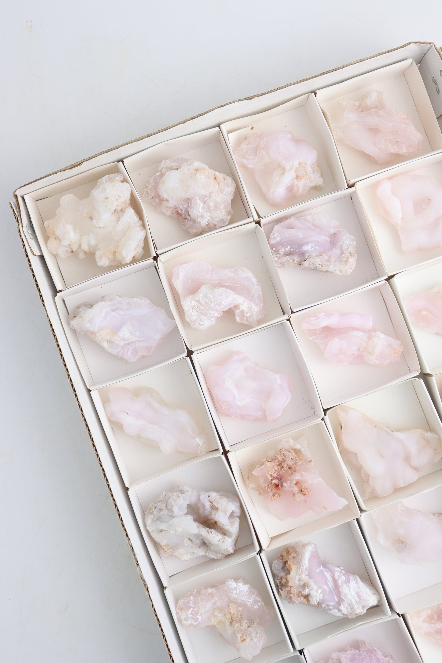 Chalcedony Cluster Flat - Expert Supplier of Wholesale Crystals & Bulk Gemstones