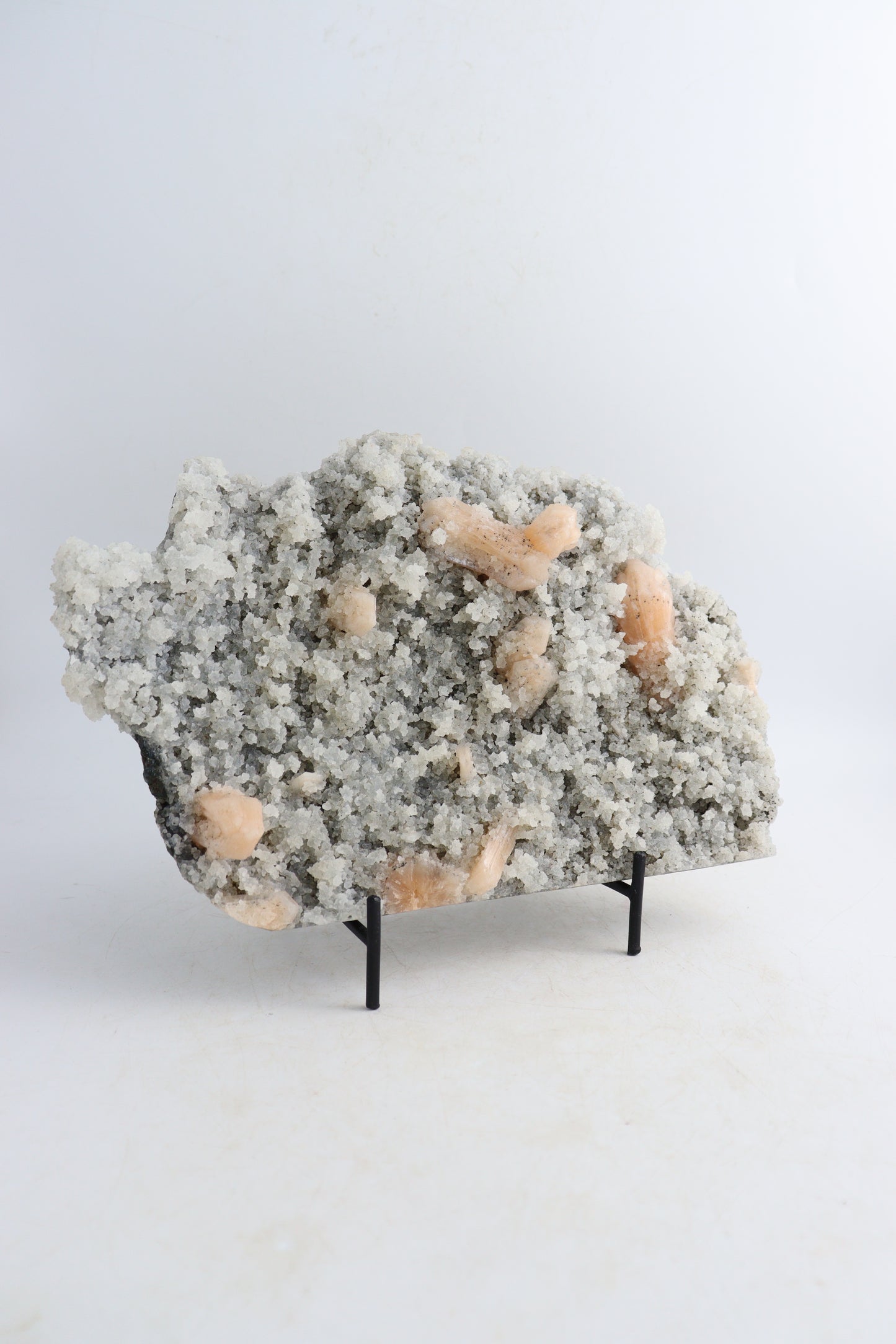 Chalcedony Cut Base - Expert Supplier of Wholesale Crystals & Bulk Gemstones