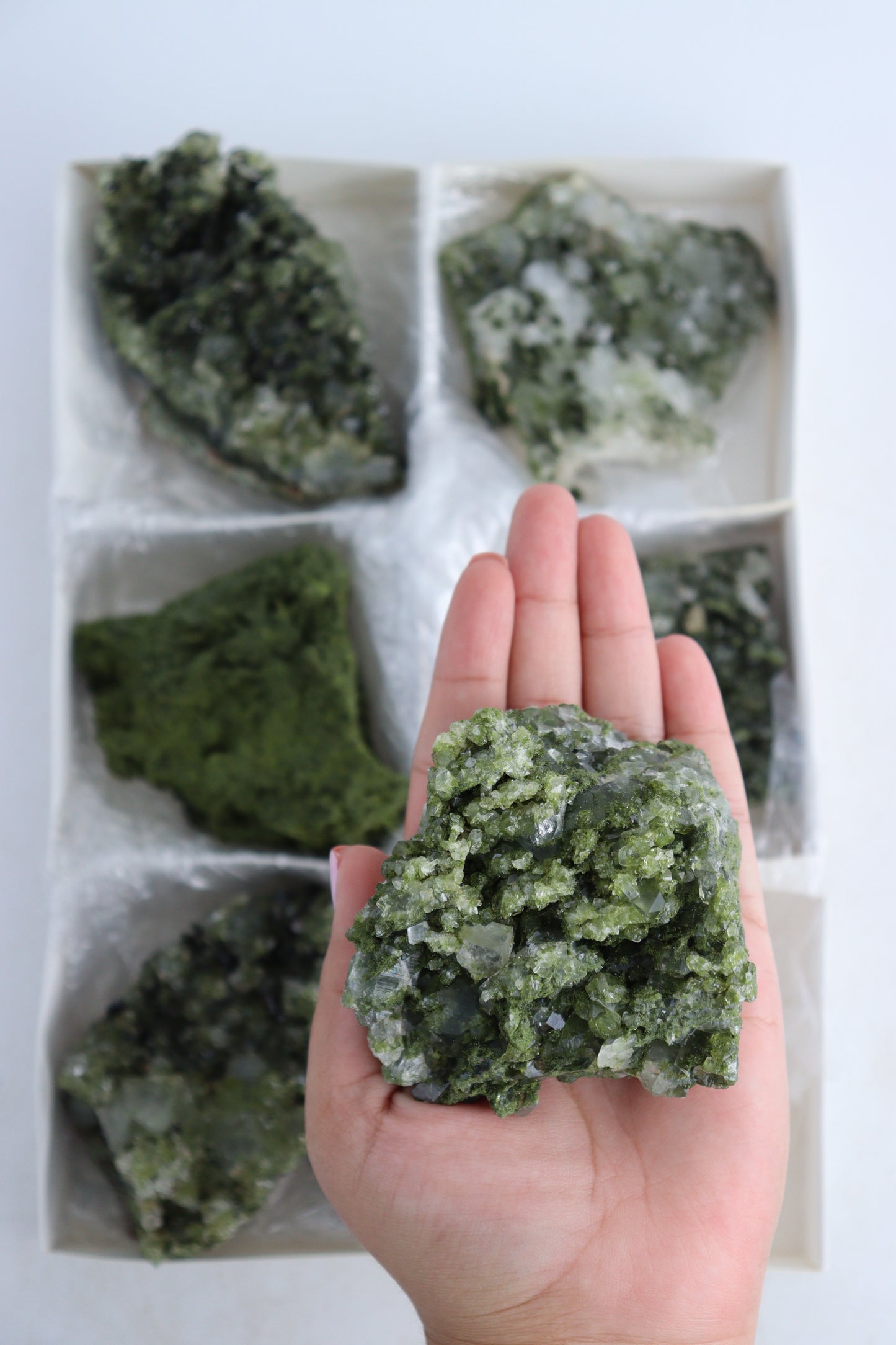 Epidote Flats - Expert Supplier of Wholesale Crystals & Bulk Gemstones
