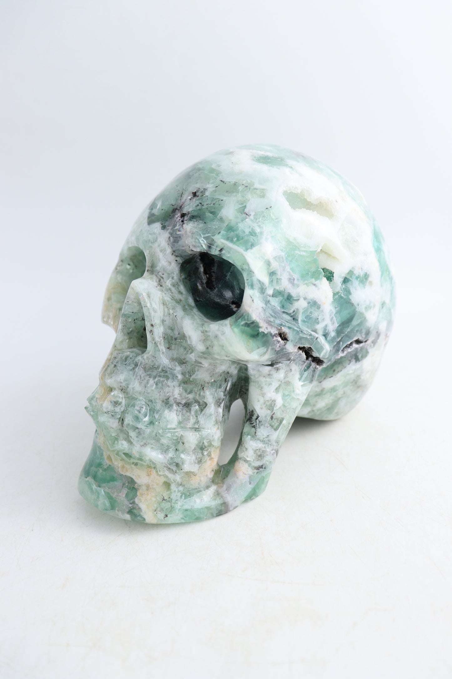 Flourite Skull - Expert Supplier of Wholesale Crystals & Bulk Gemstones