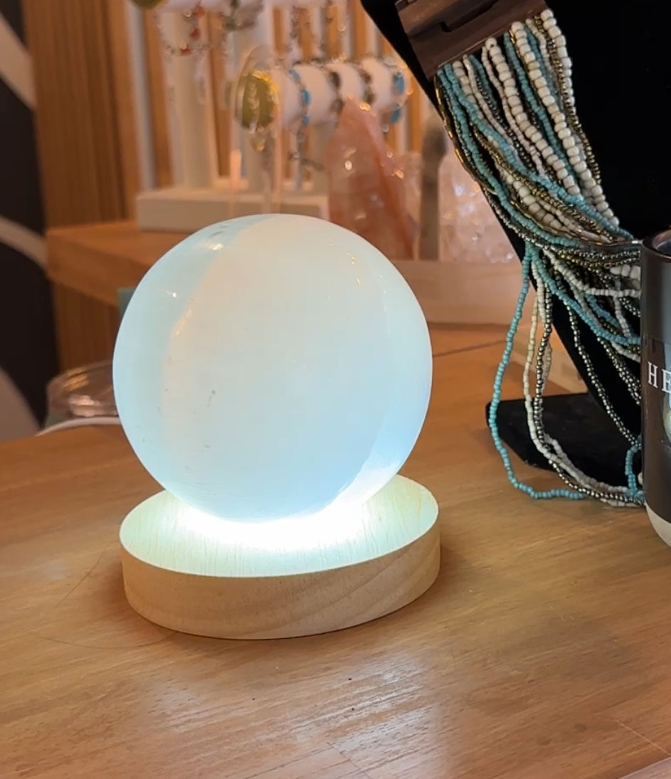 LED Lamp Base 10cm | Mi Esperanza Minerals | Supplier of Crystals and Onyx