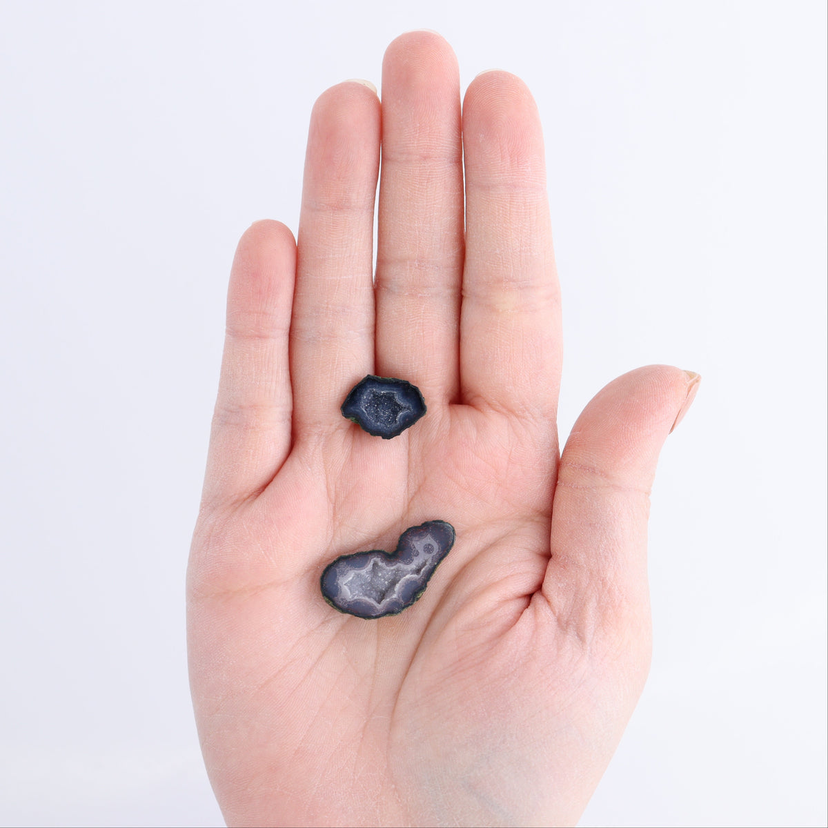 Tabasco Geodes 9 Pairs | Mi Esperanza Minerals | Supplier of Crystals and Onyx