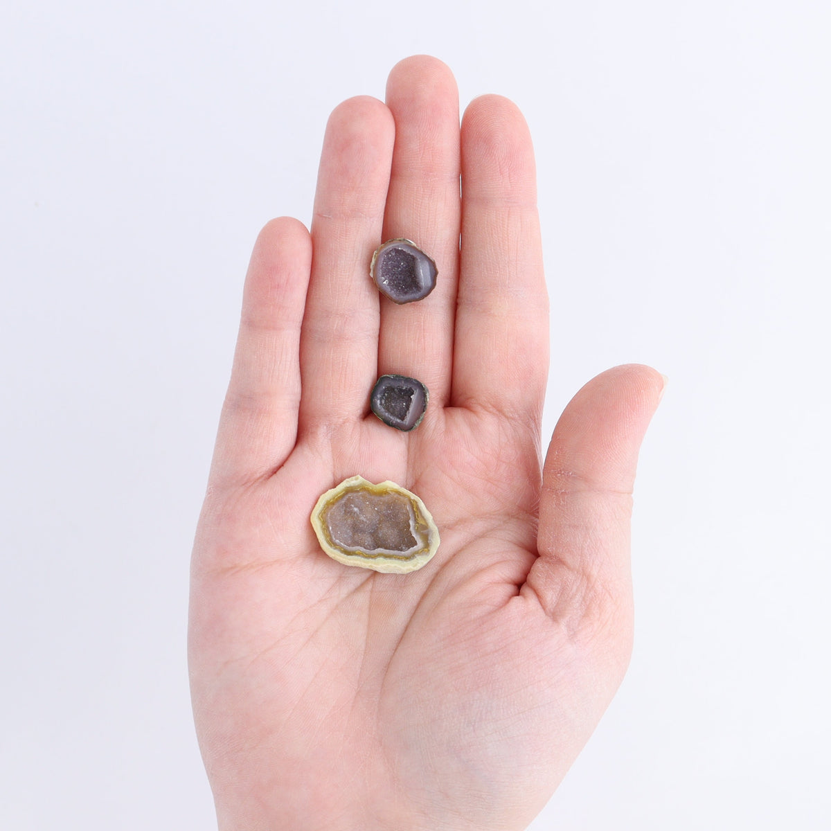 Tabasco Geodes 9 Pairs | Mi Esperanza Minerals | Supplier of Crystals and Onyx