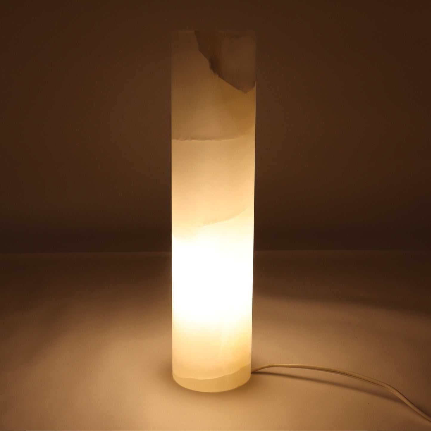 One White Polished Top Onyx Lamp Blind | Mi Esperanza Minerals | Supplier of Crystals and Onyx