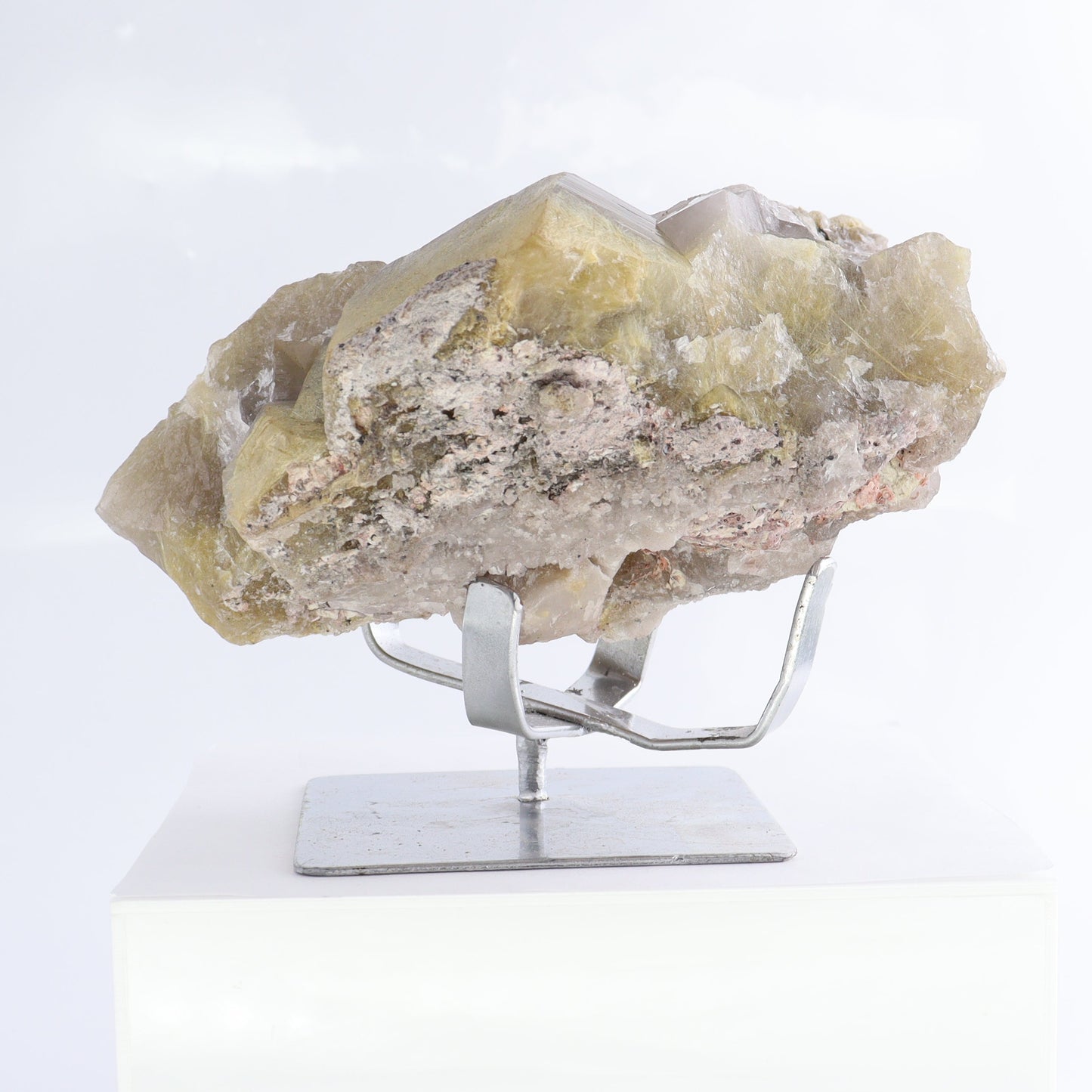 Rutiled Quartz Cluster with Stand | Mi Esperanza Minerals | Supplier of Crystals and Onyx
