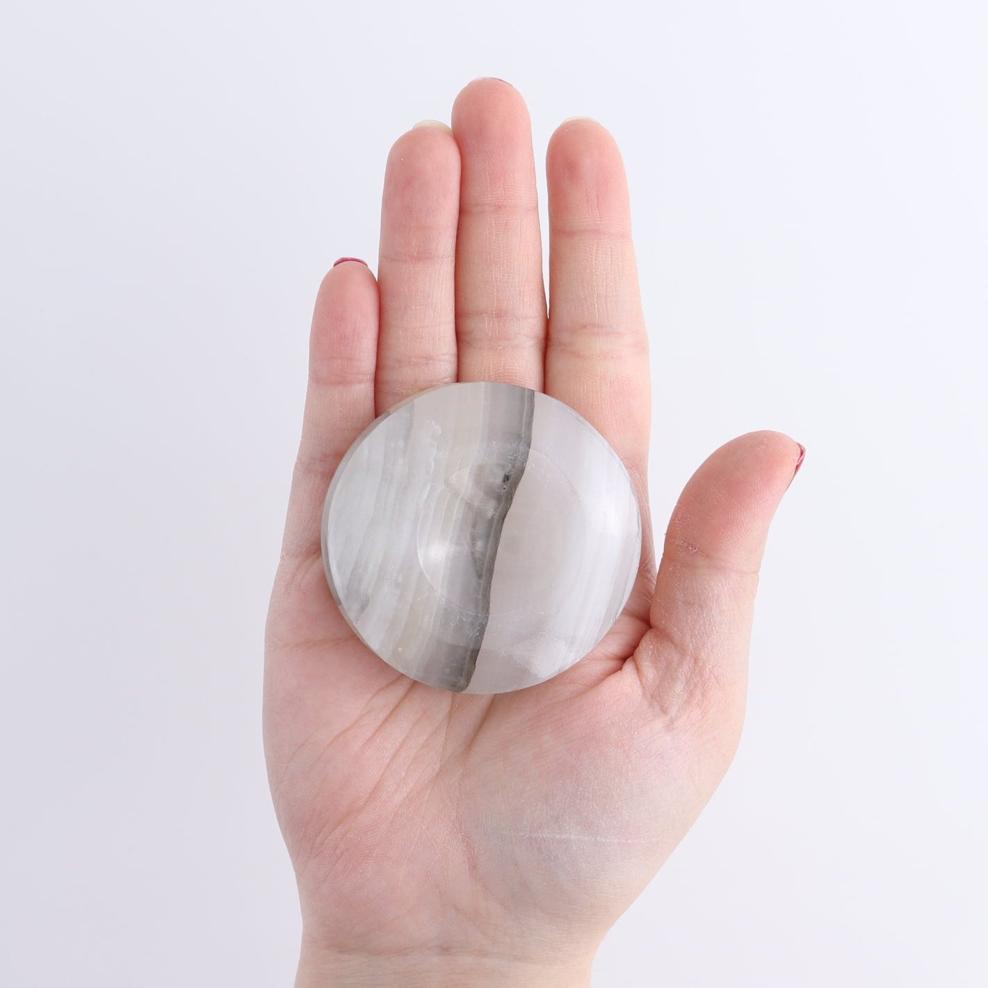 One Mexican Onyx/Calcite White Round Sphere Holder