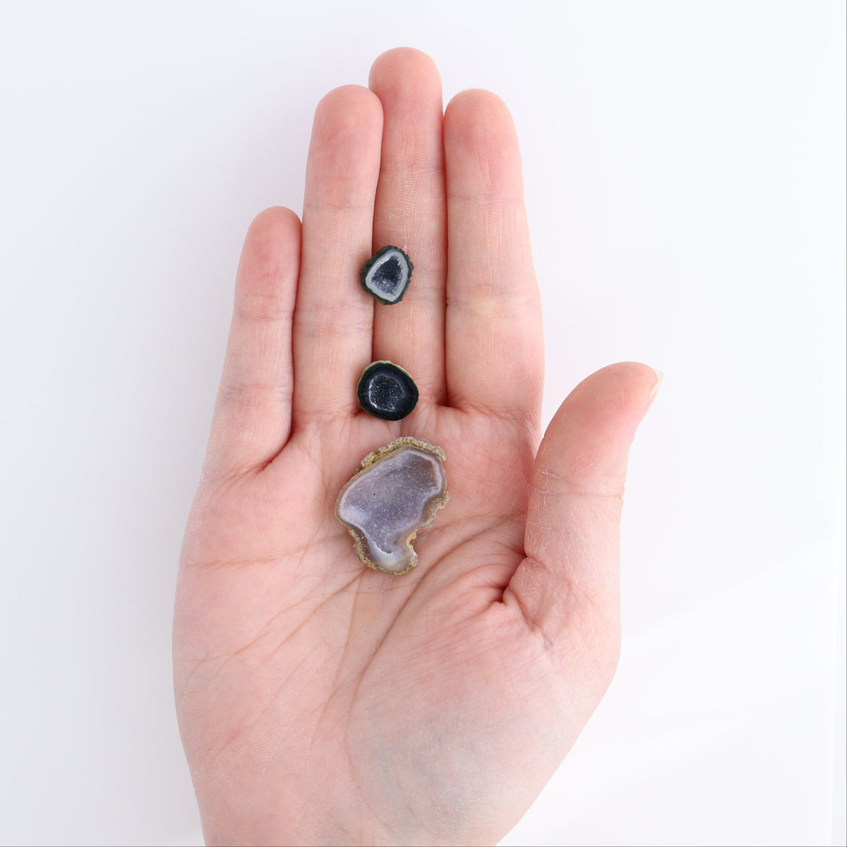 Tabasco Geodes 10 Pairs | Mi Esperanza Minerals | Supplier of Crystals and Onyx