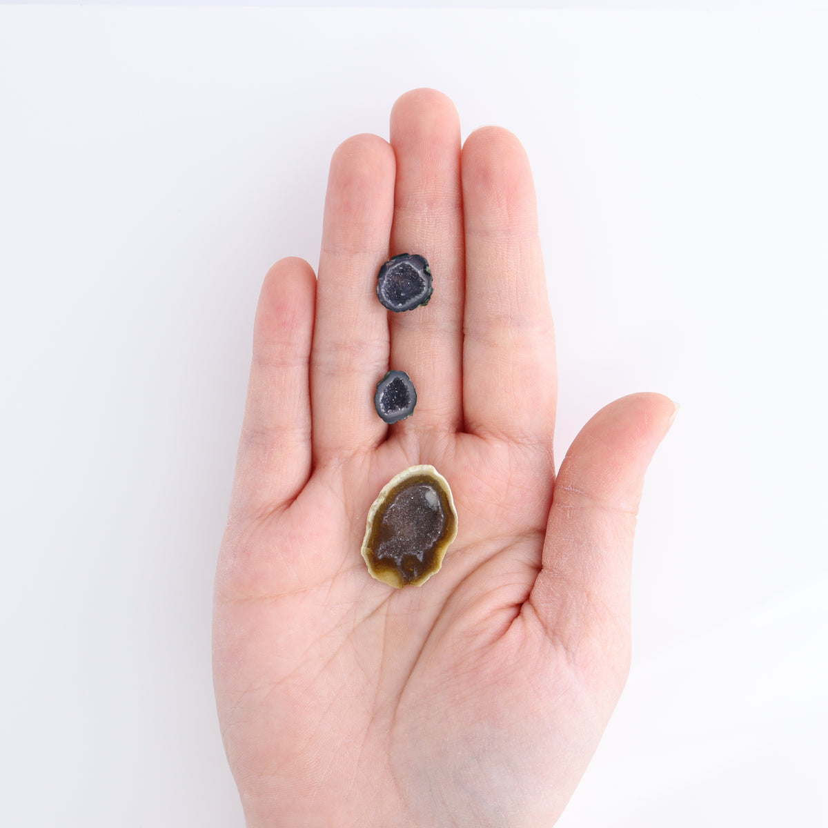 Tabasco Geodes 10 Pairs | Mi Esperanza Minerals | Supplier of Crystals and Onyx