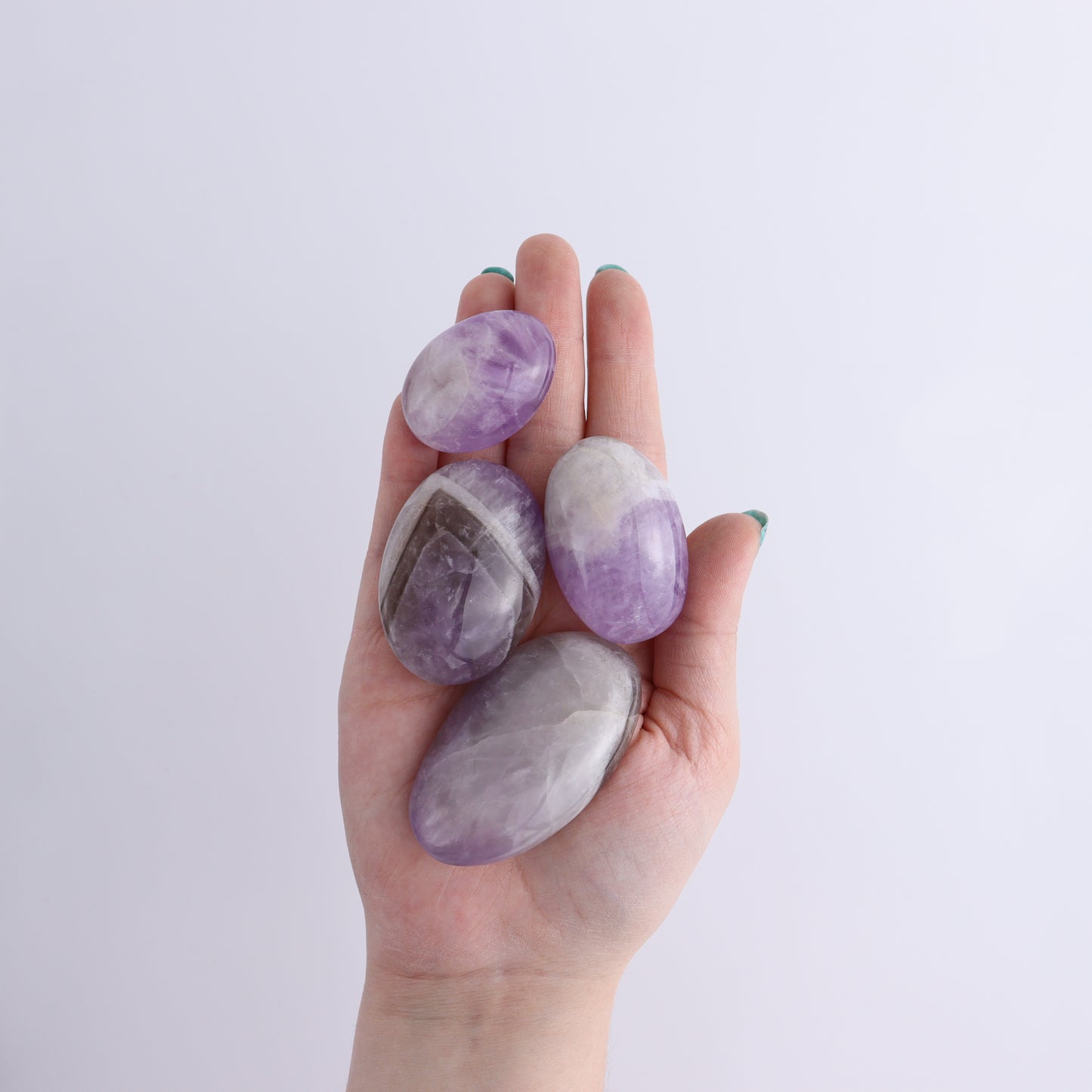 Amethyst Palm Stones 1 kg Set | Mi Esperanza Minerals | Supplier of Crystals and Onyx