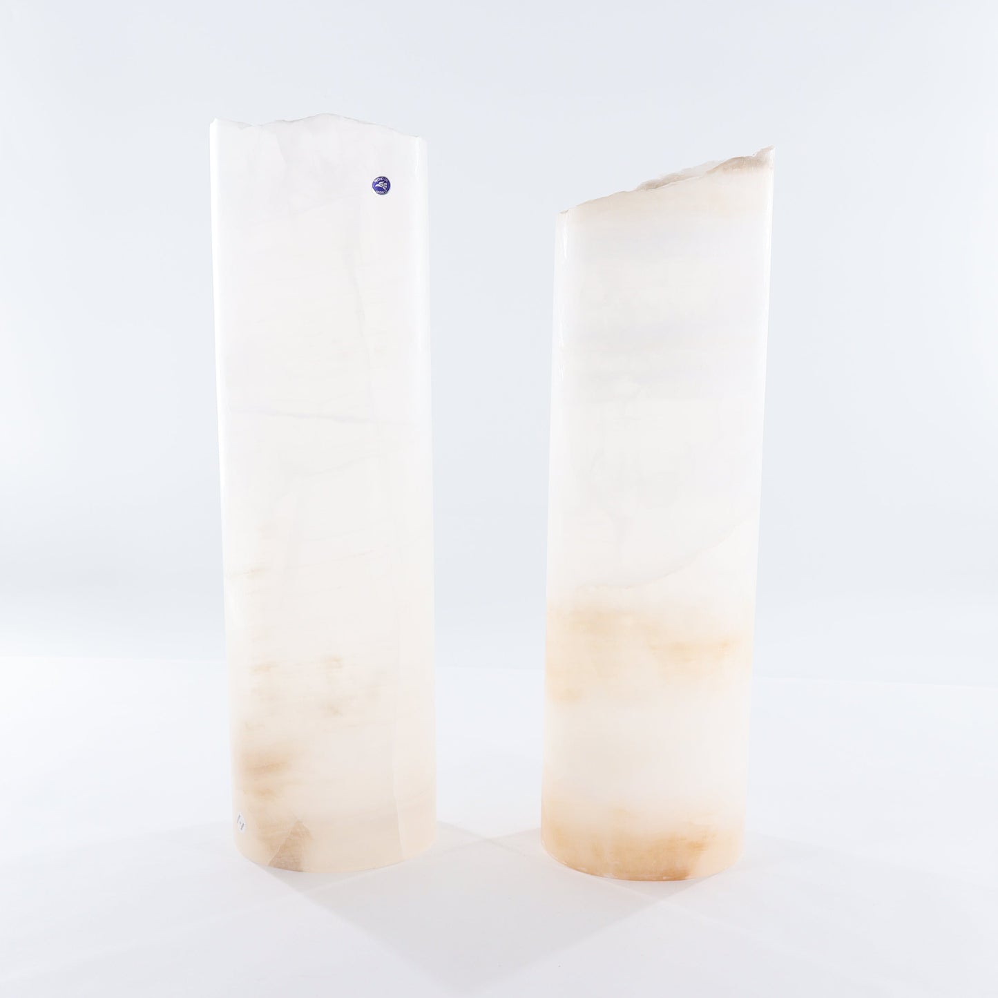 One Wide White Rough Top Onyx Lamp Blind | Mi Esperanza Minerals | Supplier of Crystals and Onyx