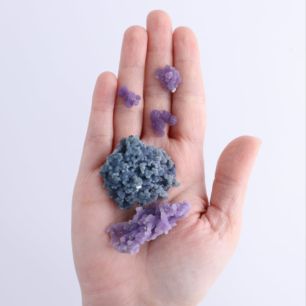 Grape Agate Cluster Set of 54 | Mi Esperanza Minerals | Supplier of Crystals and Onyx