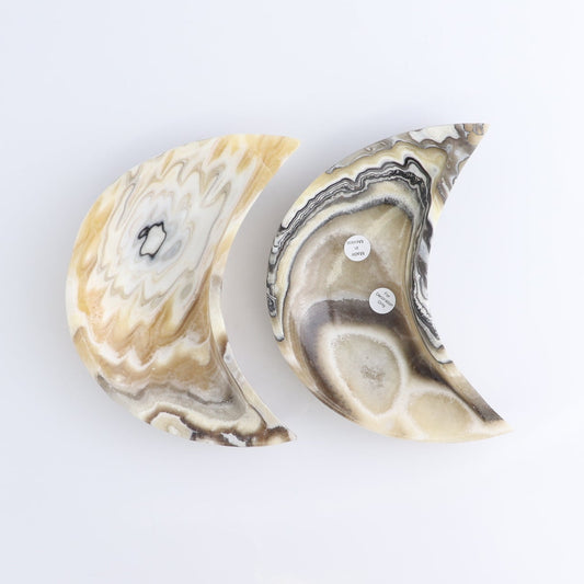 One Mexican Onyx/Calcite Zebra Moon Dish