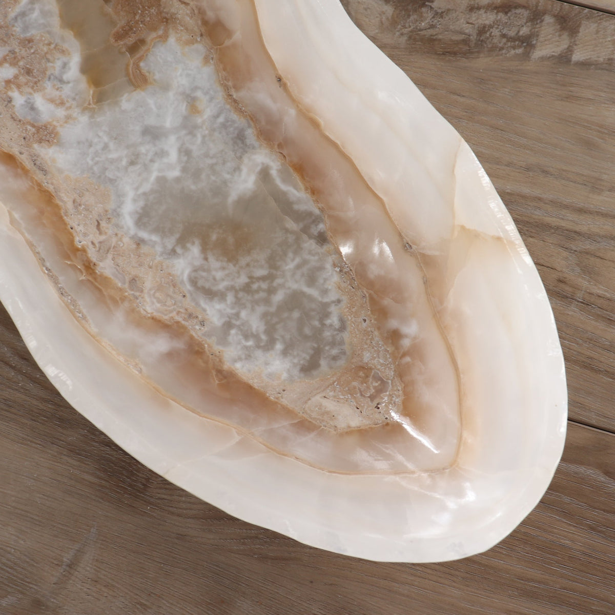 Mexican Onyx/Calcite Canoe Bowl 23"