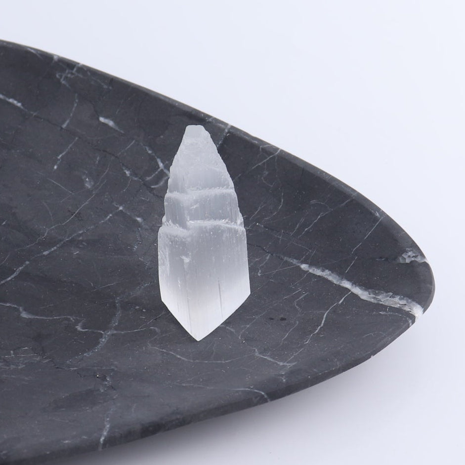 One Selenite (Satin Spar) Fish Tail 6 cm