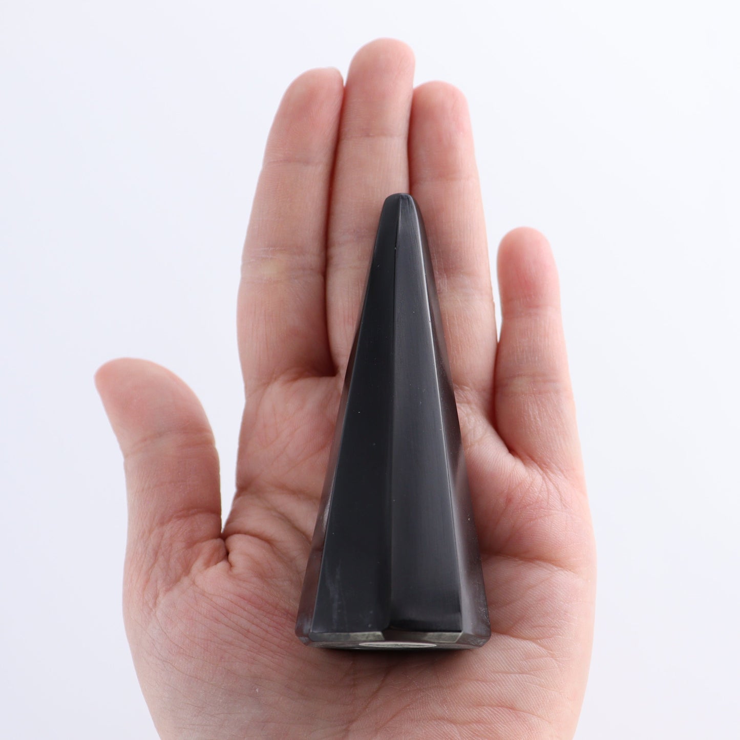 One Black Marble Ring Holder | Mi Esperanza Minerals | Supplier of Crystals and Onyx