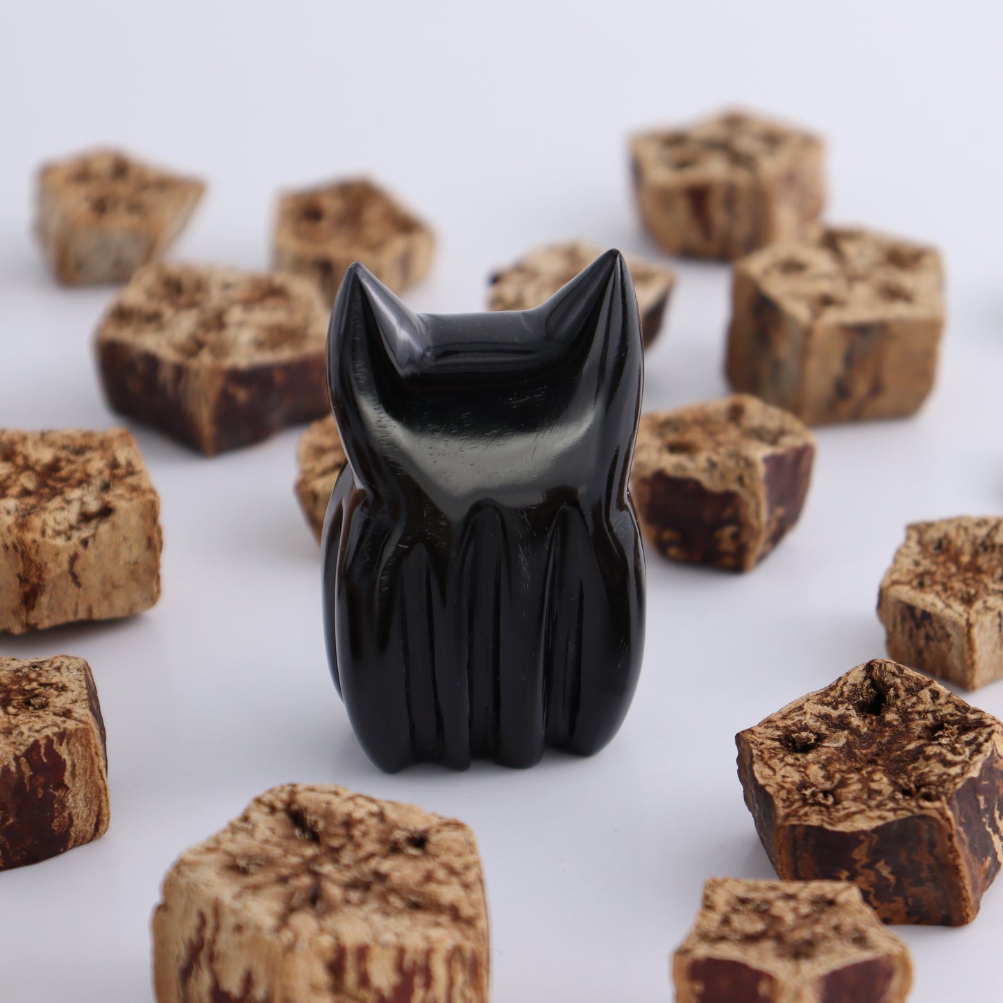 One Black Marble Cat Ghost | Mi Esperanza Minerals | Supplier of Crystals and Onyx