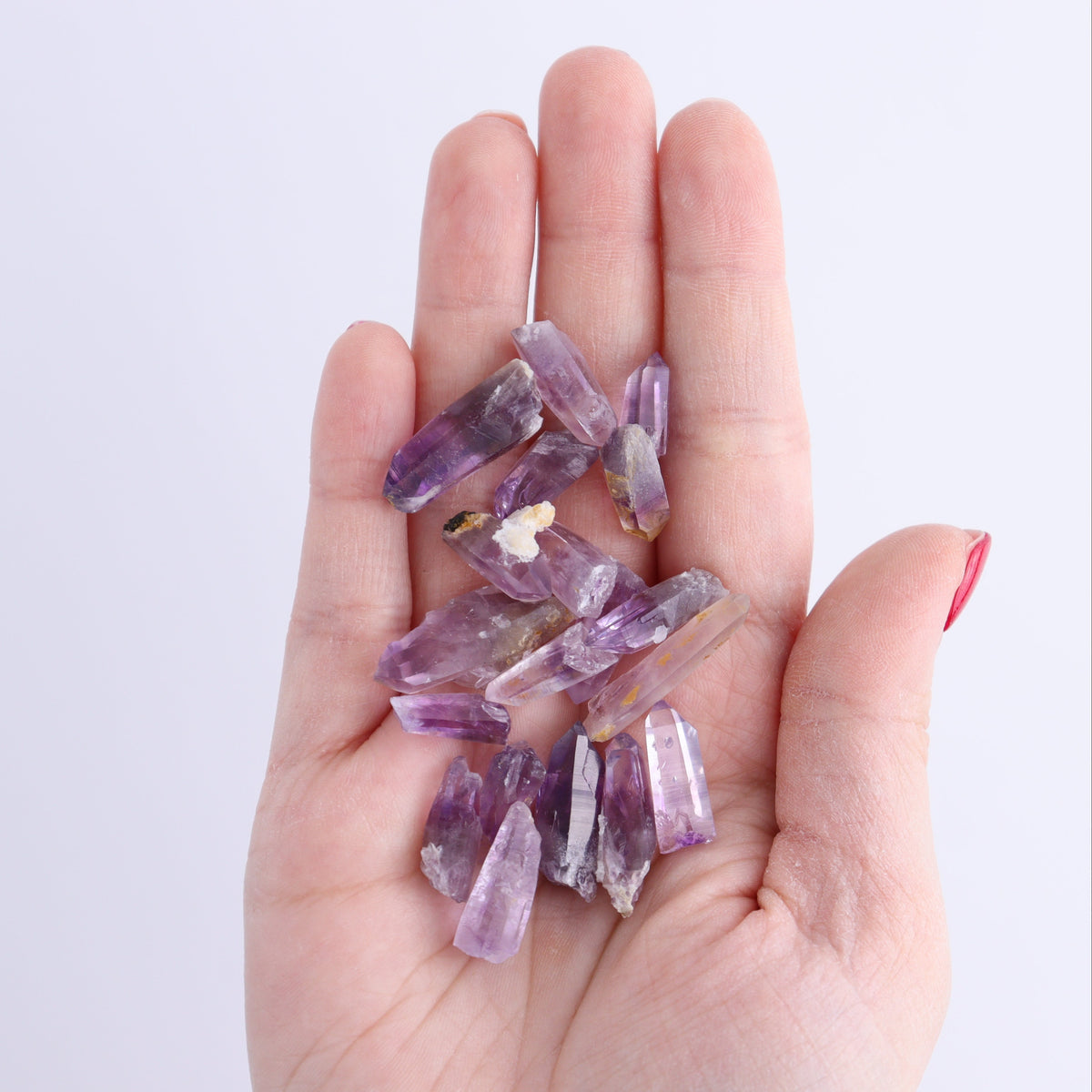 Guerrero Amethyst points 25 grams | Mi Esperanza Minerals | Supplier of Crystals and Onyx