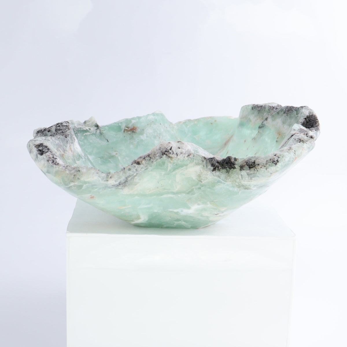 Fluorite Bowl 13" | Mi Esperanza Minerals | Supplier of Crystals and Onyx