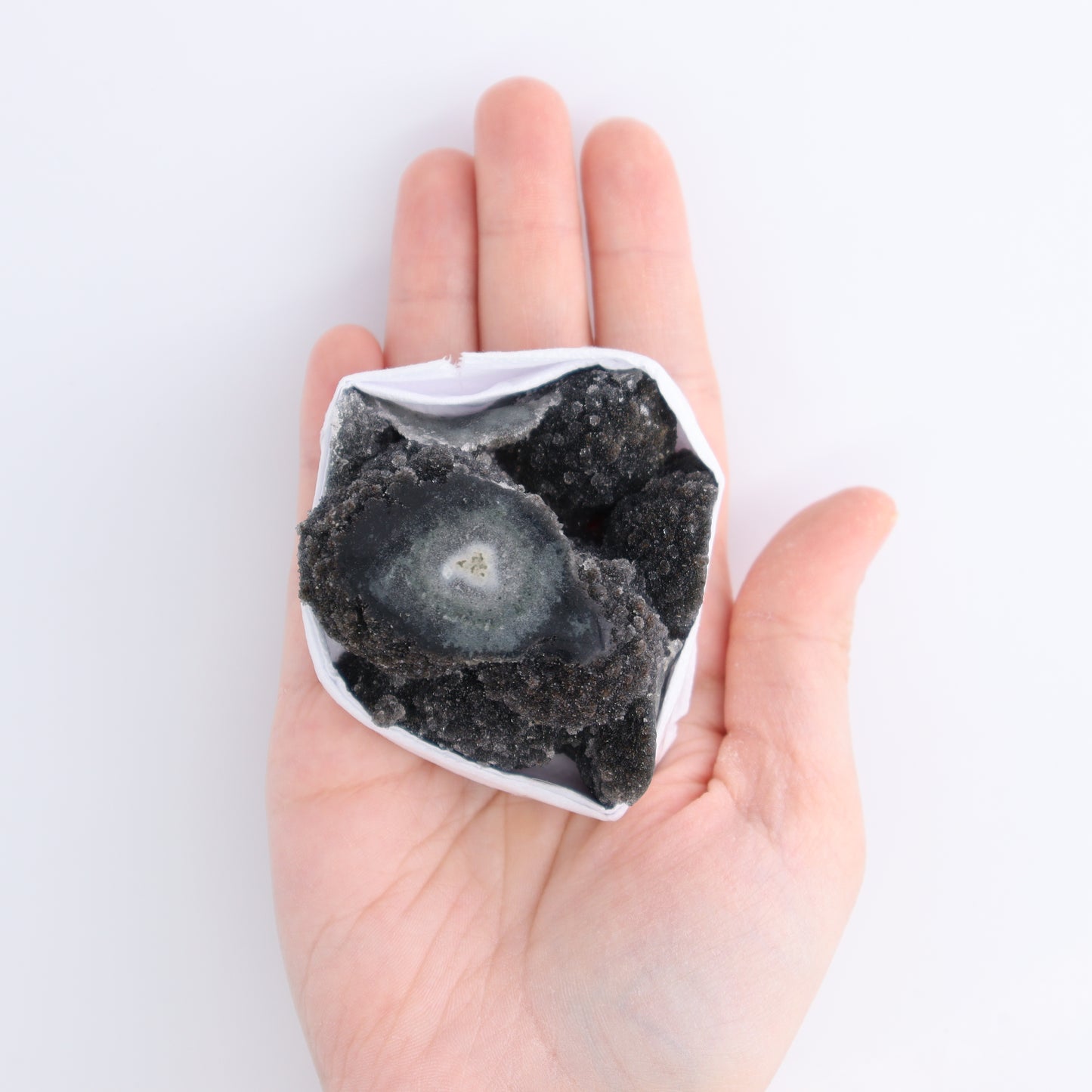 Uruguay Amethyst Clusters with "Eyes" Flat of 7 | Mi Esperanza Minerals | Supplier of Crystals and Onyx