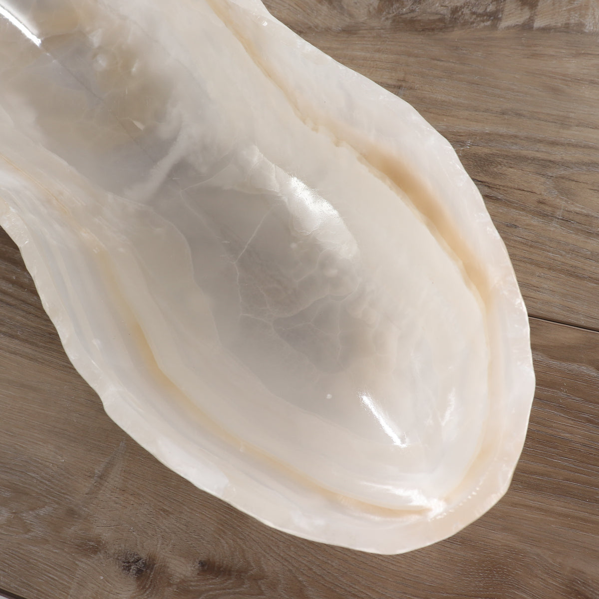 Mexican Onyx/Calcite Canoe Bowl 27"