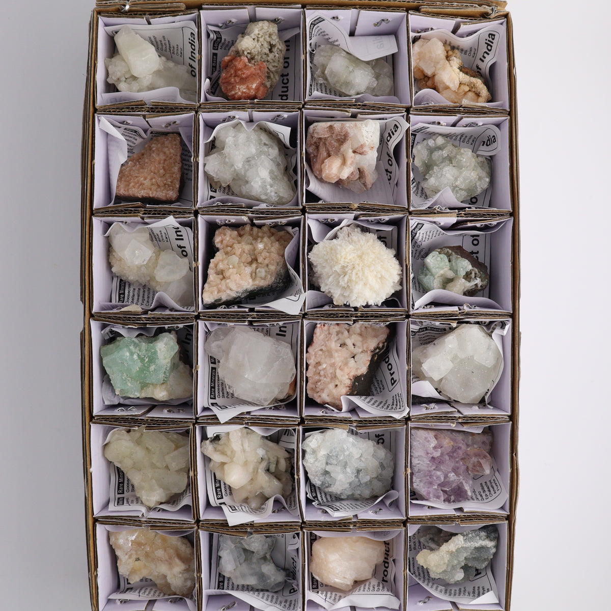 Zeolite Flat of 24 | Mi Esperanza Minerals | Supplier of Crystals and Onyx