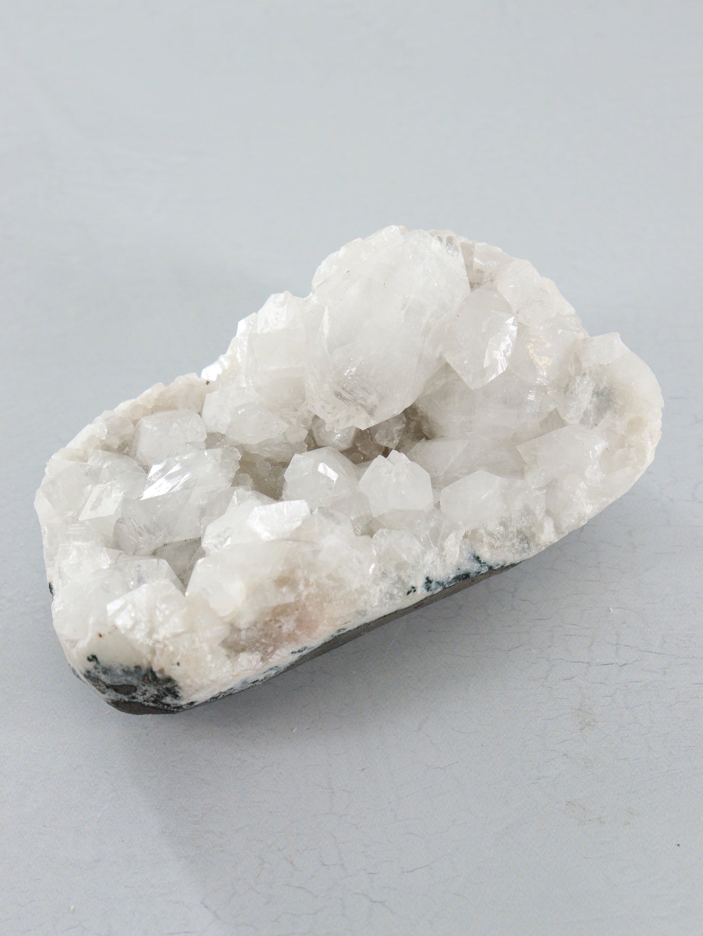 Apophyllite Clusters Set of 6 - Expert Supplier of Wholesale Crystals & Bulk Gemstones