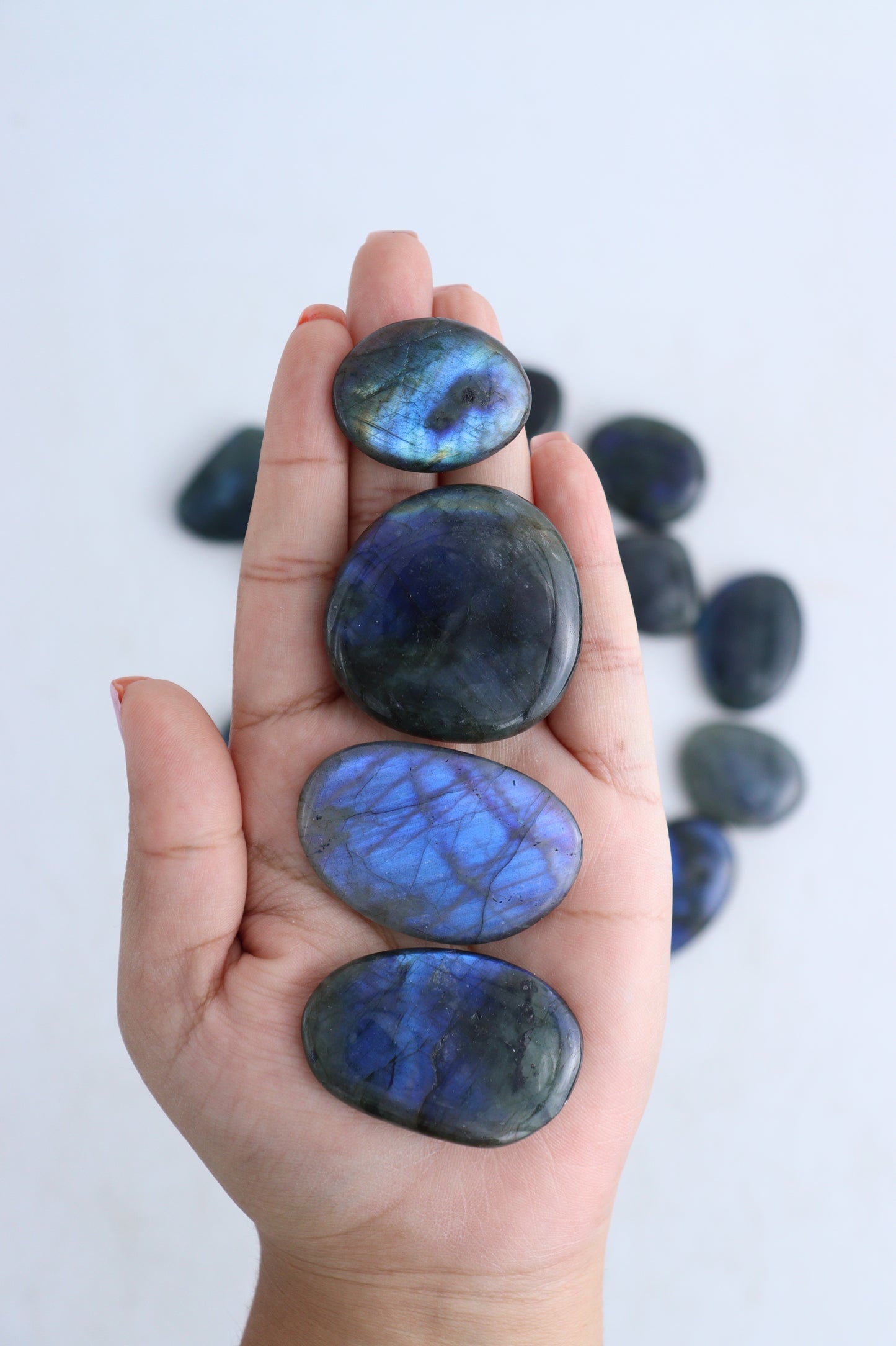 1/2kg Labradorite Blue Flat Stone - Expert Supplier of Wholesale Crystals & Bulk Gemstones
