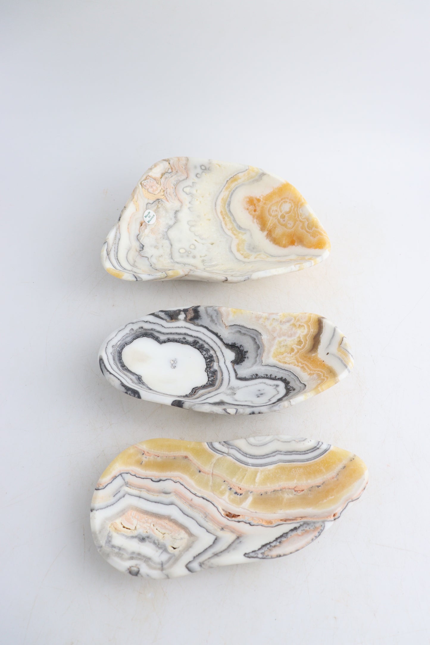 Onyx Bowls - Expert Supplier of Wholesale Crystals & Bulk Gemstones