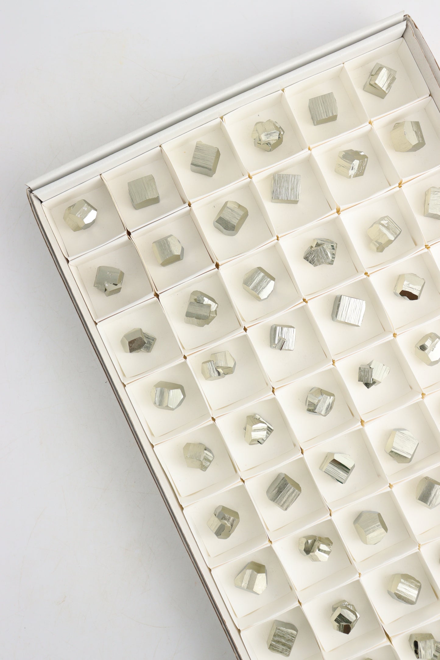 Pyrite Cubes Flat - Expert Supplier of Wholesale Crystals & Bulk Gemstones