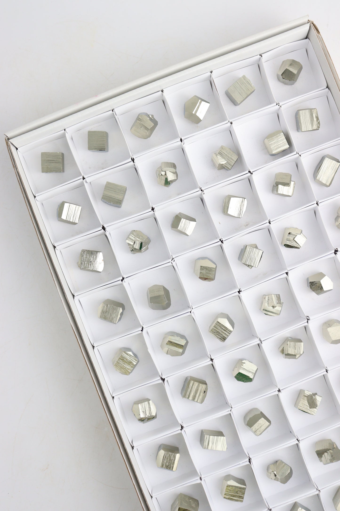 Pyrite Cubes Flat - Expert Supplier of Wholesale Crystals & Bulk Gemstones