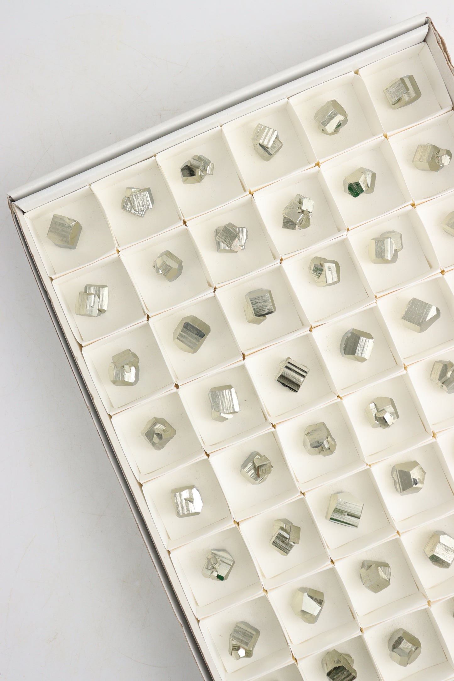 Pyrite Cubes Flat - Expert Supplier of Wholesale Crystals & Bulk Gemstones