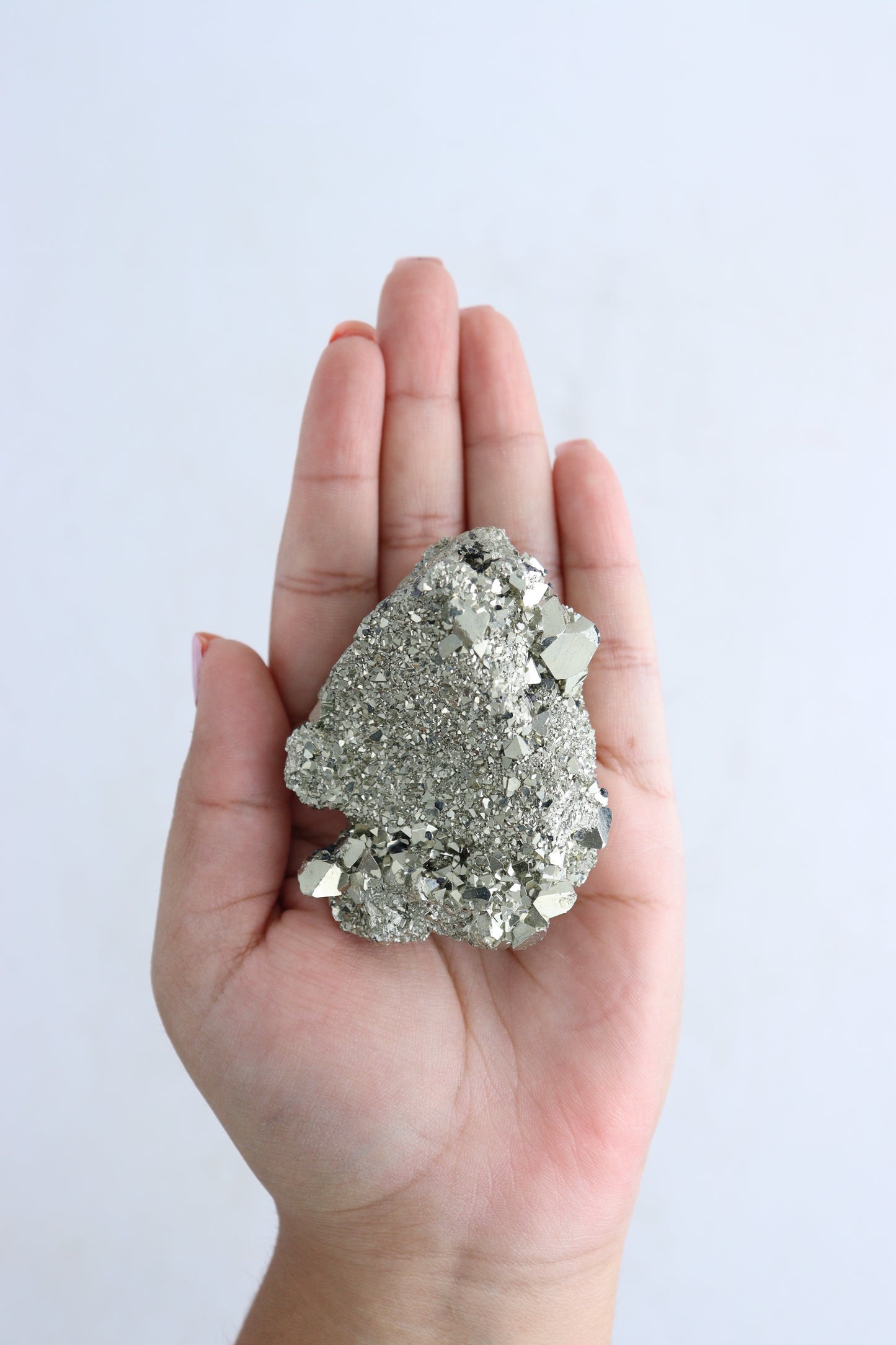 Pyrite Flat - Expert Supplier of Wholesale Crystals & Bulk Gemstones