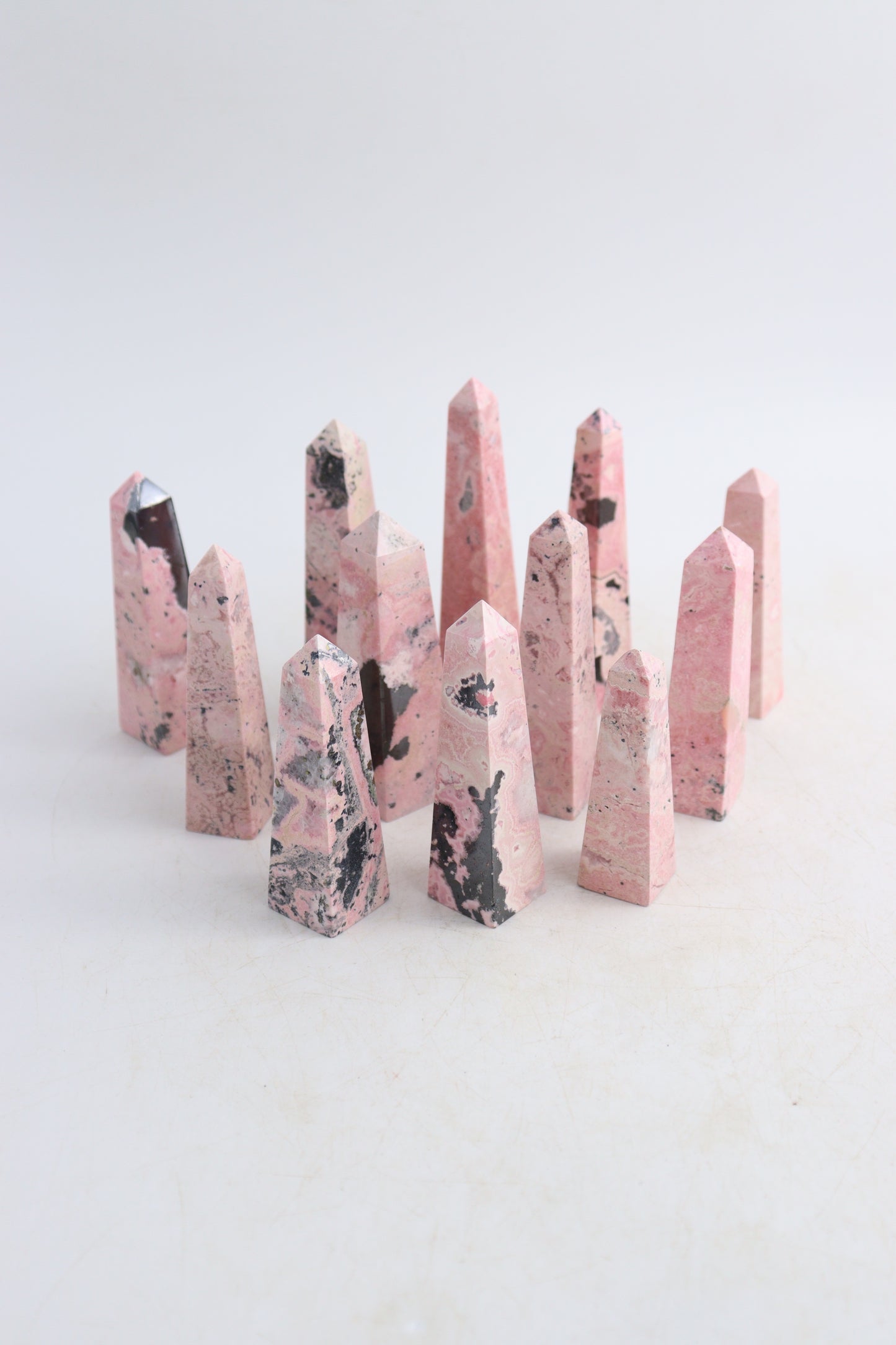 Rhodonite Towers - Expert Supplier of Wholesale Crystals & Bulk Gemstones