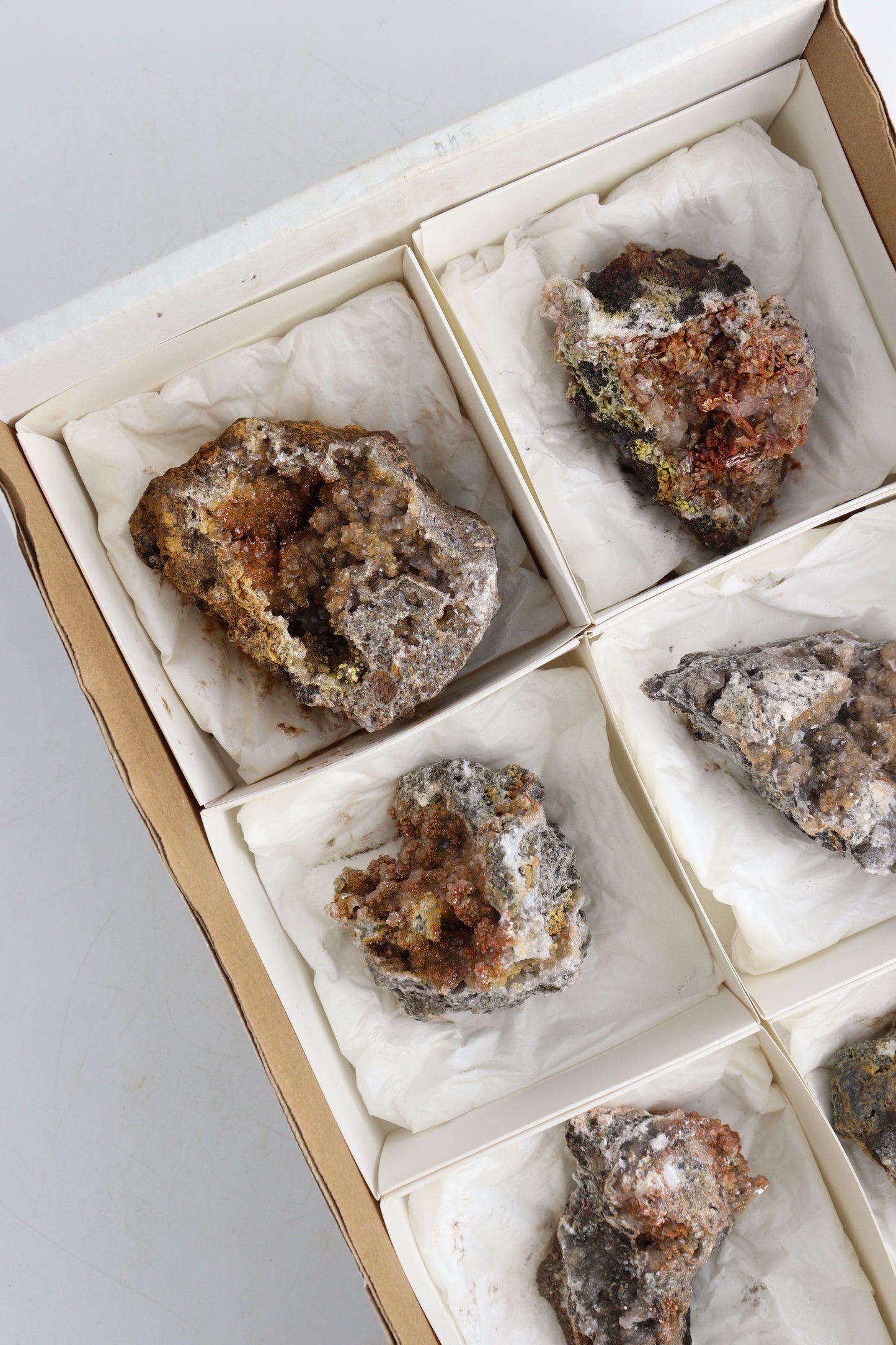 Vanadinite Flat - Expert Supplier of Wholesale Crystals & Bulk Gemstones