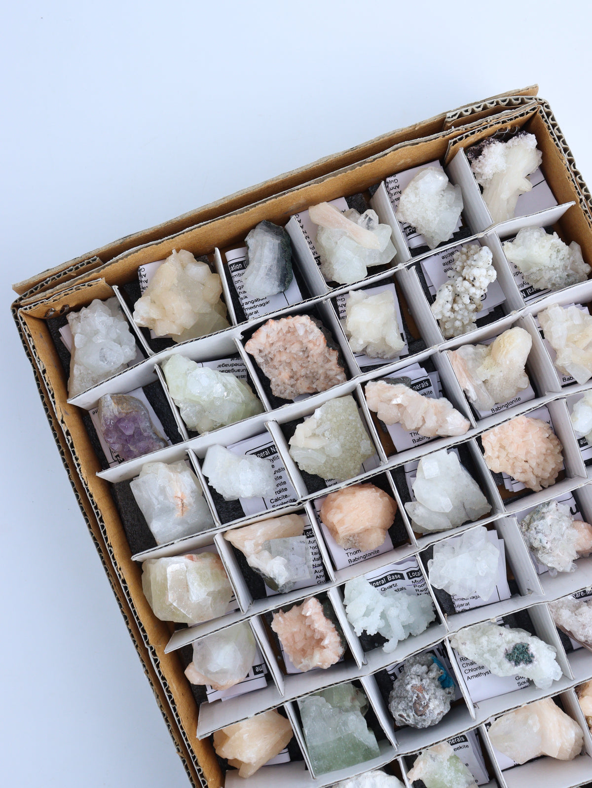 Zeolite Flat | Mi Esperanza Minerals | Supplier of Crystals and Onyx