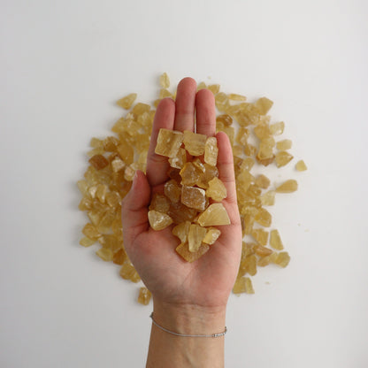 1kg Honey Calcite Chips - Expert Wholesale and Supplier of Wholesale Crystals & Bulk Gemstones, ["Calcite","Chips","Mexico"]