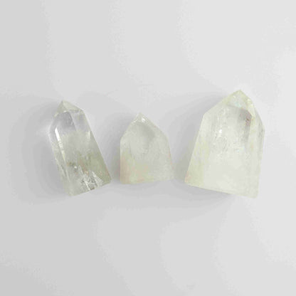 1kg Clear Quartz Tower - Expert Vendor of Wholesale Crystals