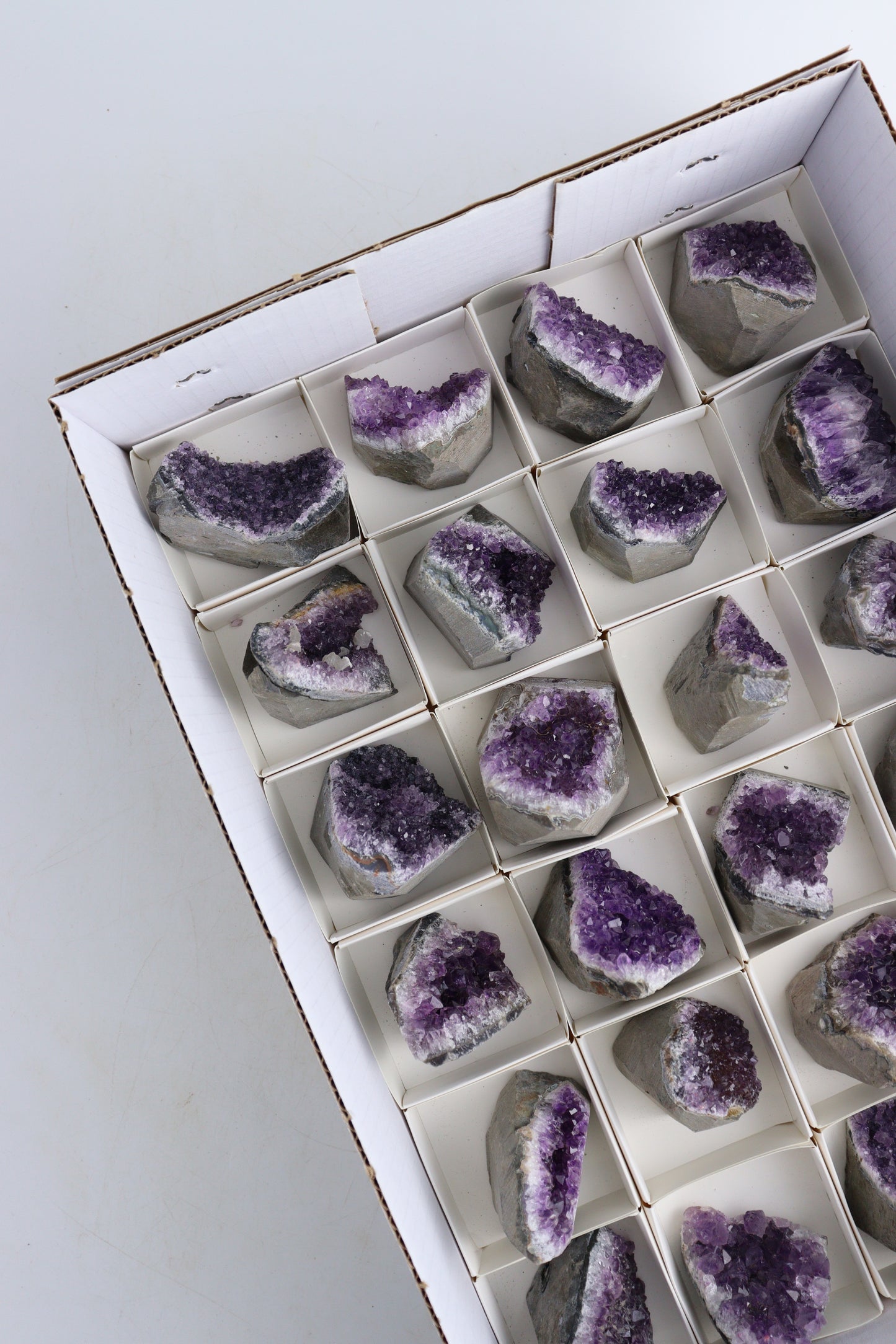 Amethyst Cut Base Flat - Expert Supplier of Wholesale Crystals & Bulk Gemstones