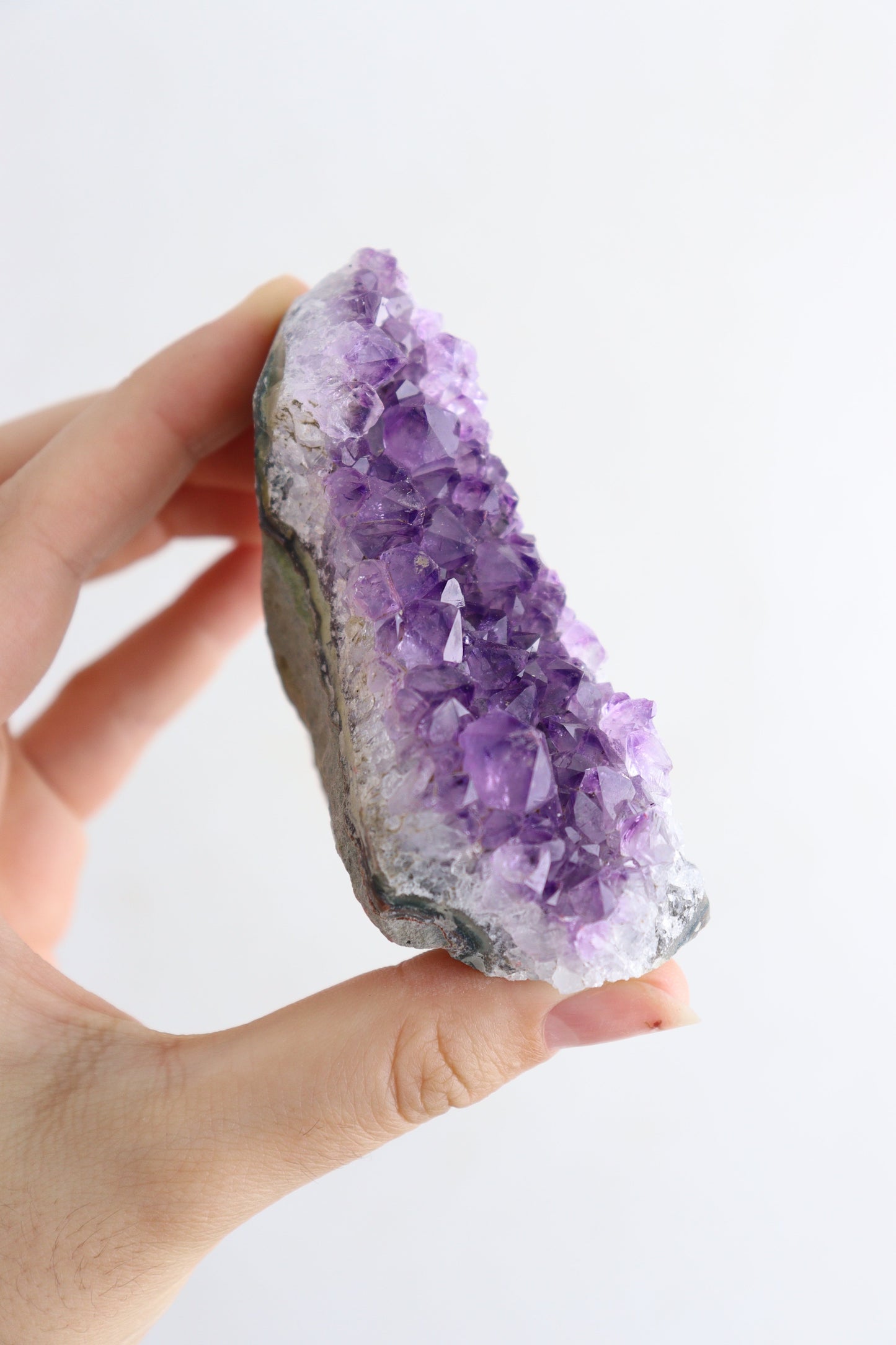 Amethyst Cut Base Flat - Expert Supplier of Wholesale Crystals & Bulk Gemstones
