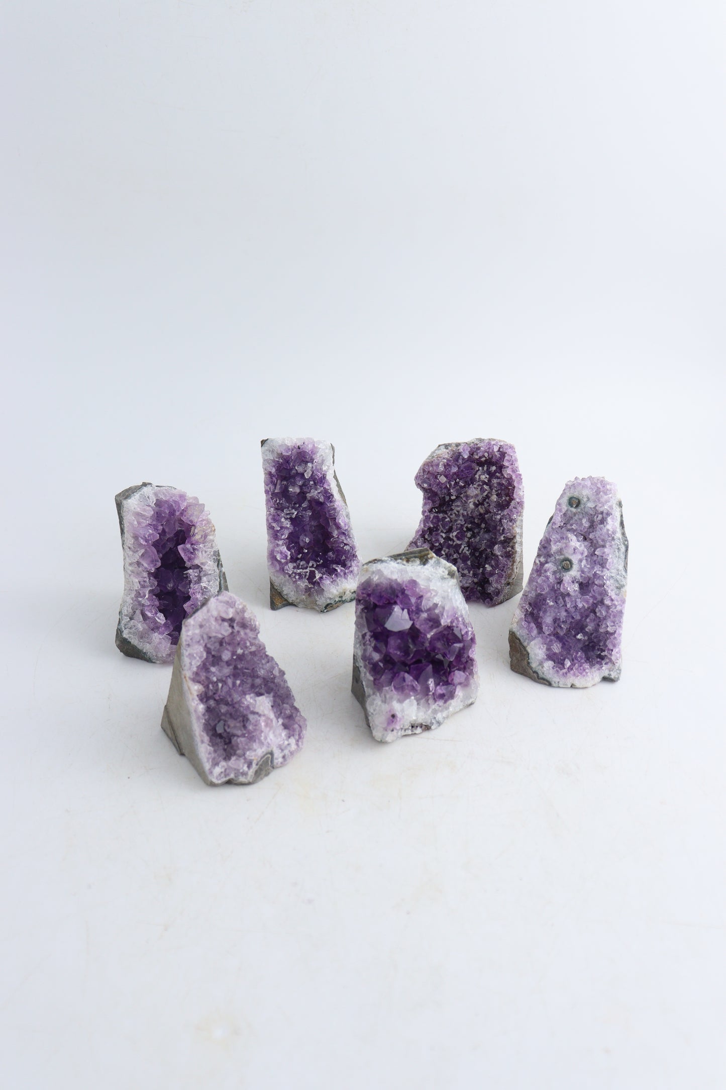 Amethyst Cut Base - Expert Supplier of Wholesale Crystals & Bulk Gemstones