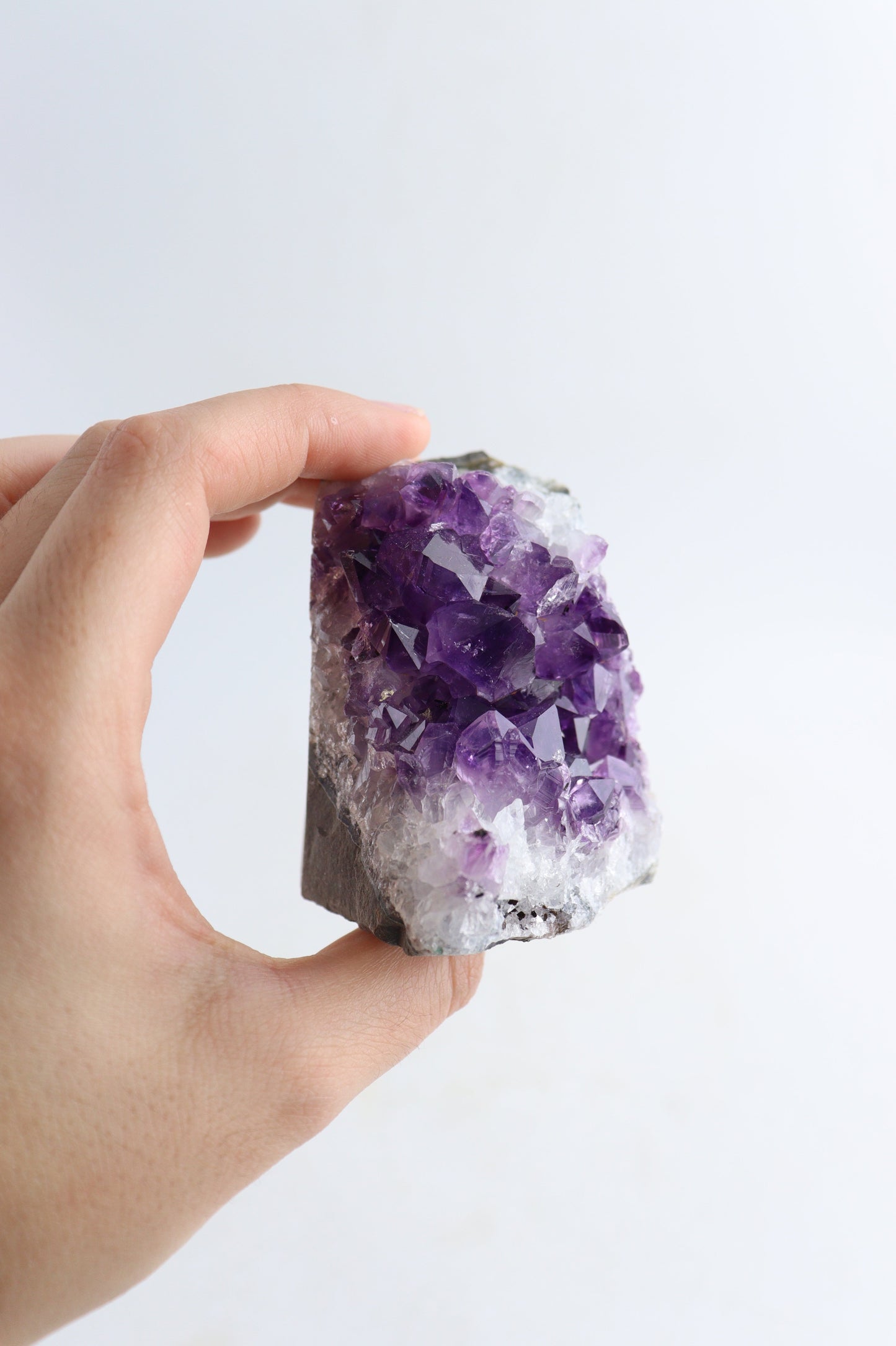 Amethyst Cut Base - Expert Supplier of Wholesale Crystals & Bulk Gemstones
