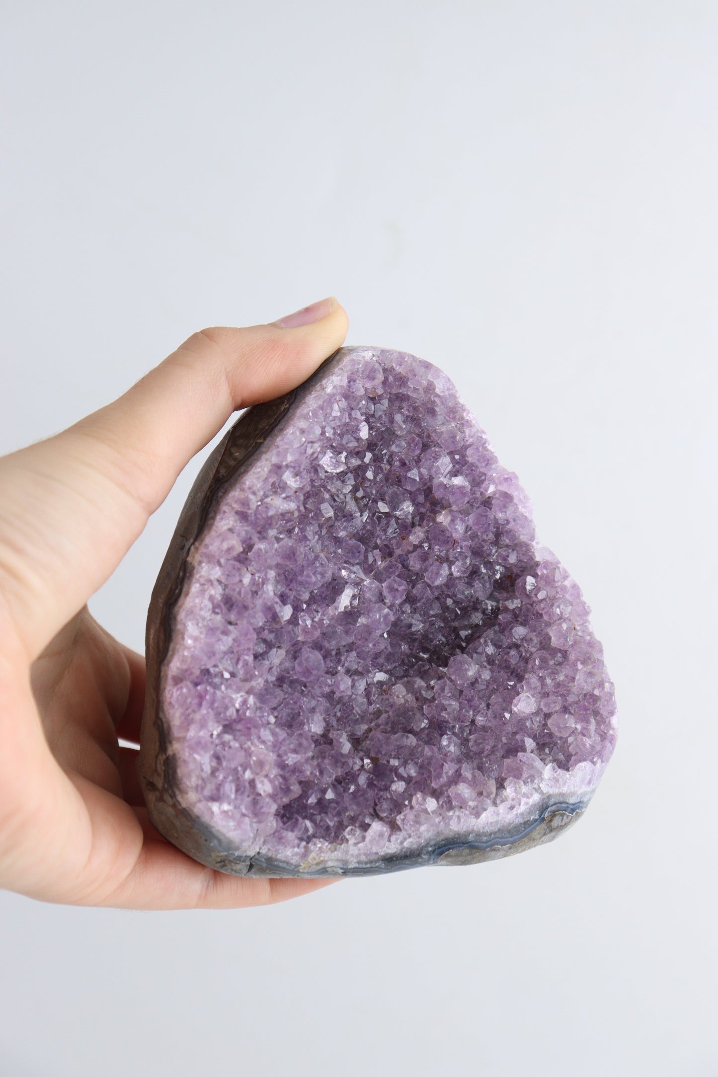 Amethyst Cut Base - Expert Supplier of Wholesale Crystals & Bulk Gemstones