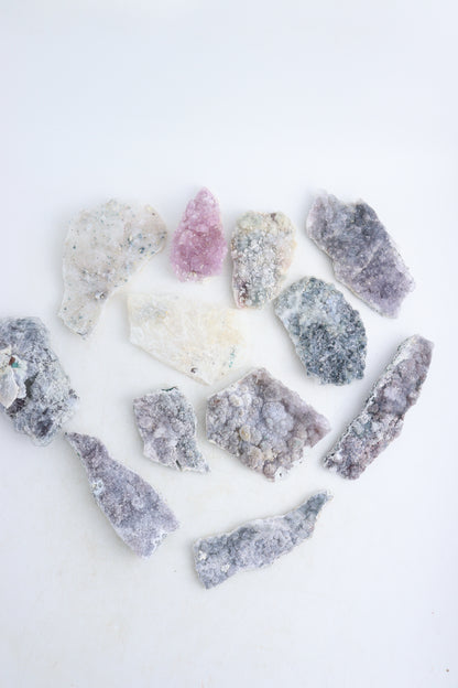 Amethyst Flat - Expert Supplier of Wholesale Crystals & Bulk Gemstones