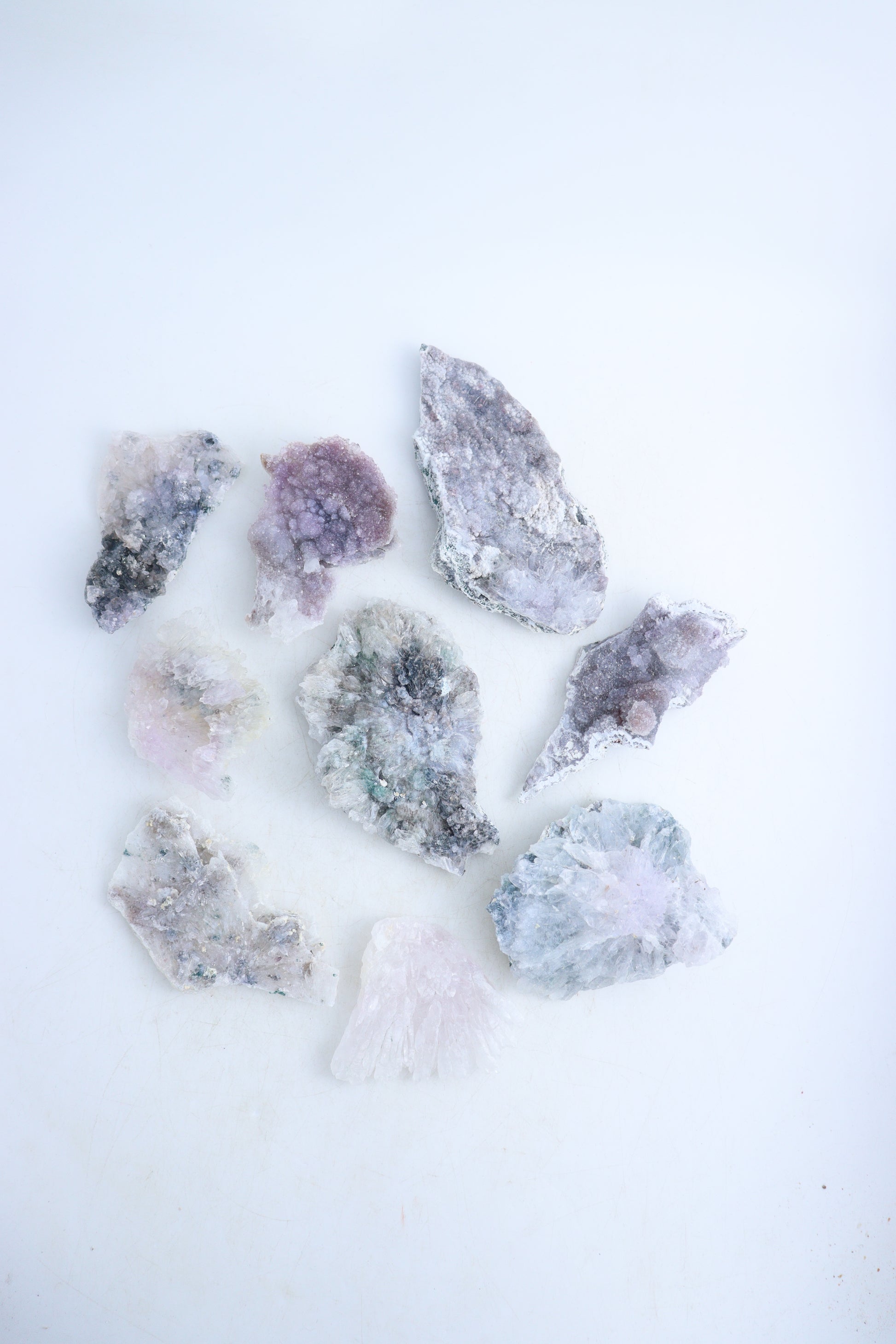 Amethyst Flat - Expert Supplier of Wholesale Crystals & Bulk Gemstones