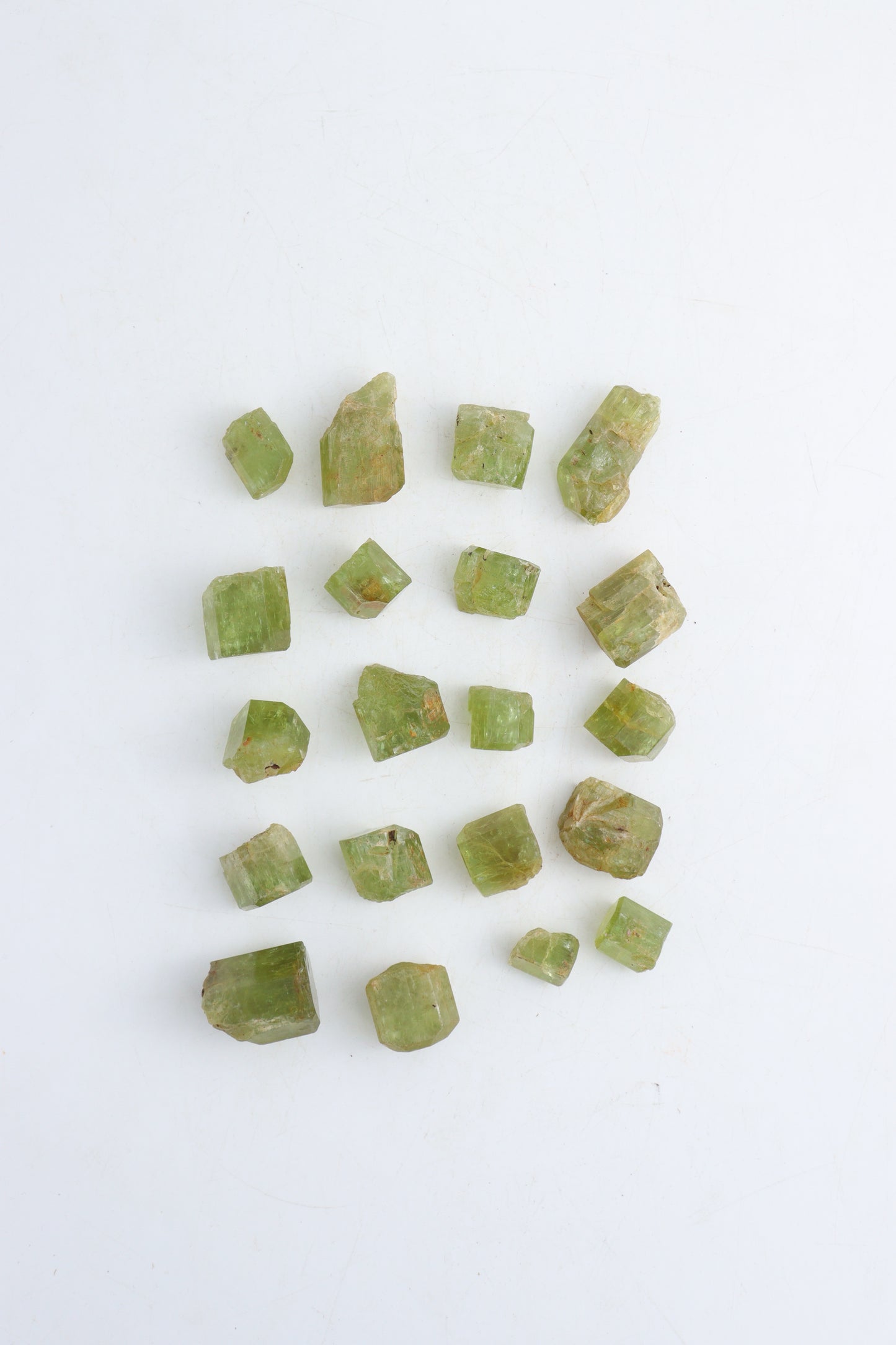Apatite Rough Flat - Expert Wholesale and Supplier of Wholesale Crystals & Bulk Gemstones, ["flat","Morocco","Rough"]