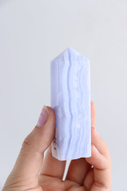 Blue Lace Agate Towers - Expert Supplier of Wholesale Crystals & Bulk Gemstones