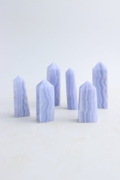 Blue Lace Agate Towers - Expert Supplier of Wholesale Crystals & Bulk Gemstones